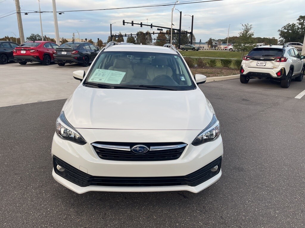 2023 Subaru Impreza Premium photo 2