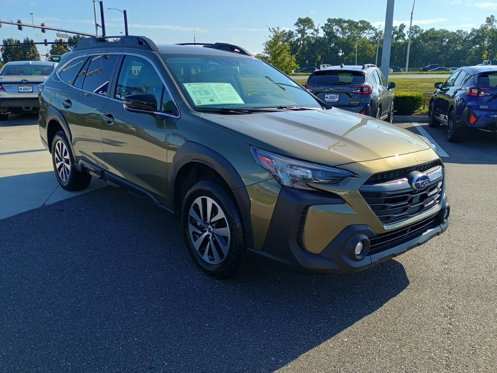 2024 Subaru Outback Premium photo 2