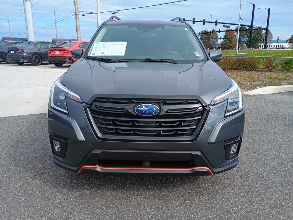 2023 Subaru Forester Sport photo 2