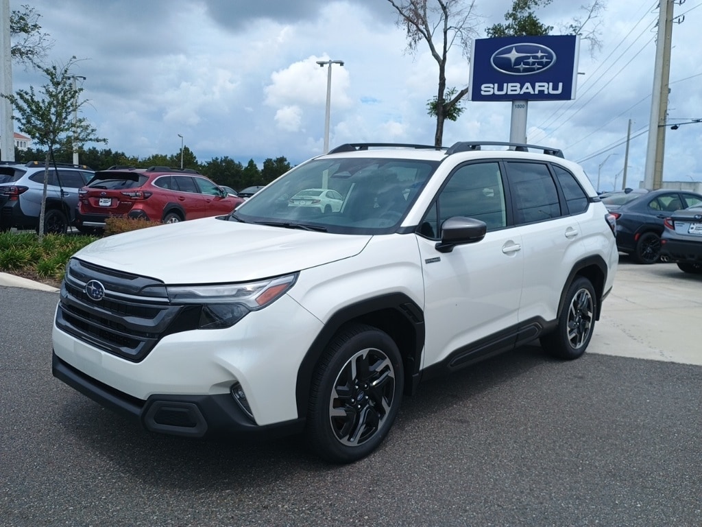 2025 Subaru Forester Limited's photo