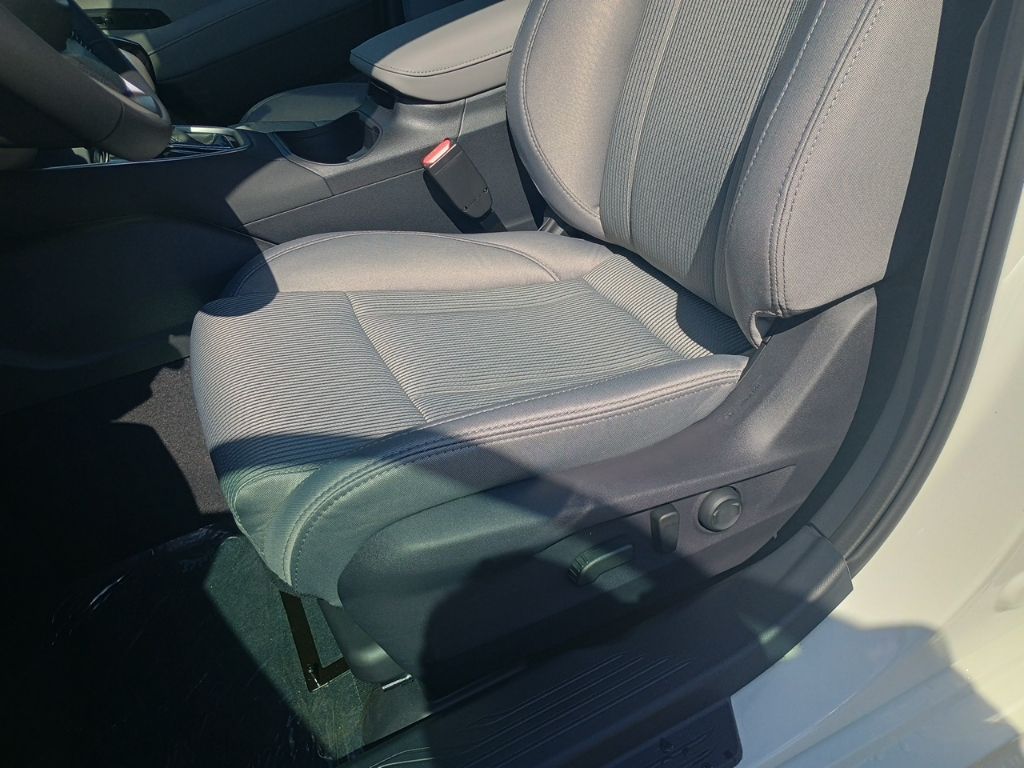 2025 Subaru Legacy Premium - Photo 9