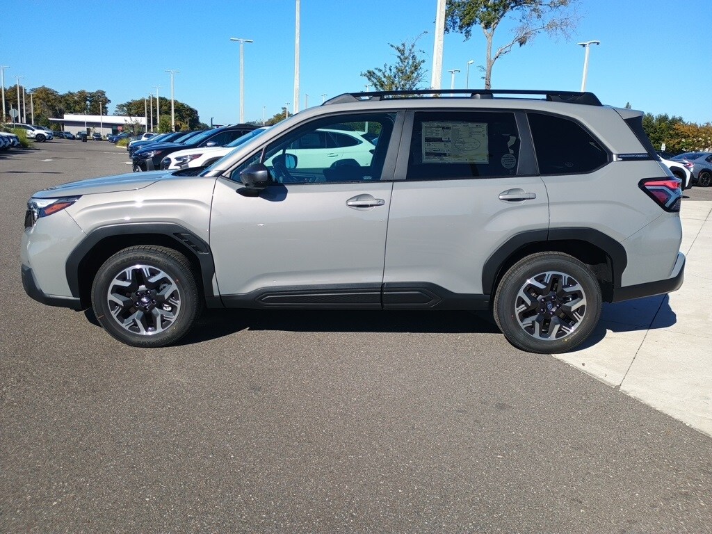 2026 Subaru Forester Premium photo 2