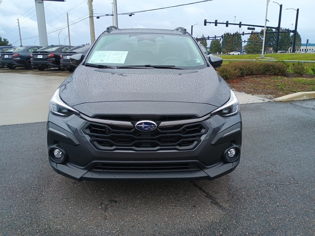 2025 Subaru Crosstrek Limited photo 2