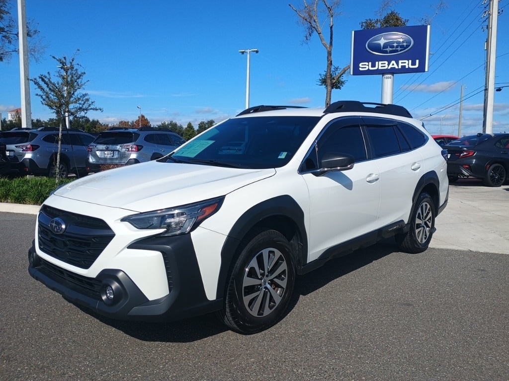 2025 Subaru Outback Base's photo