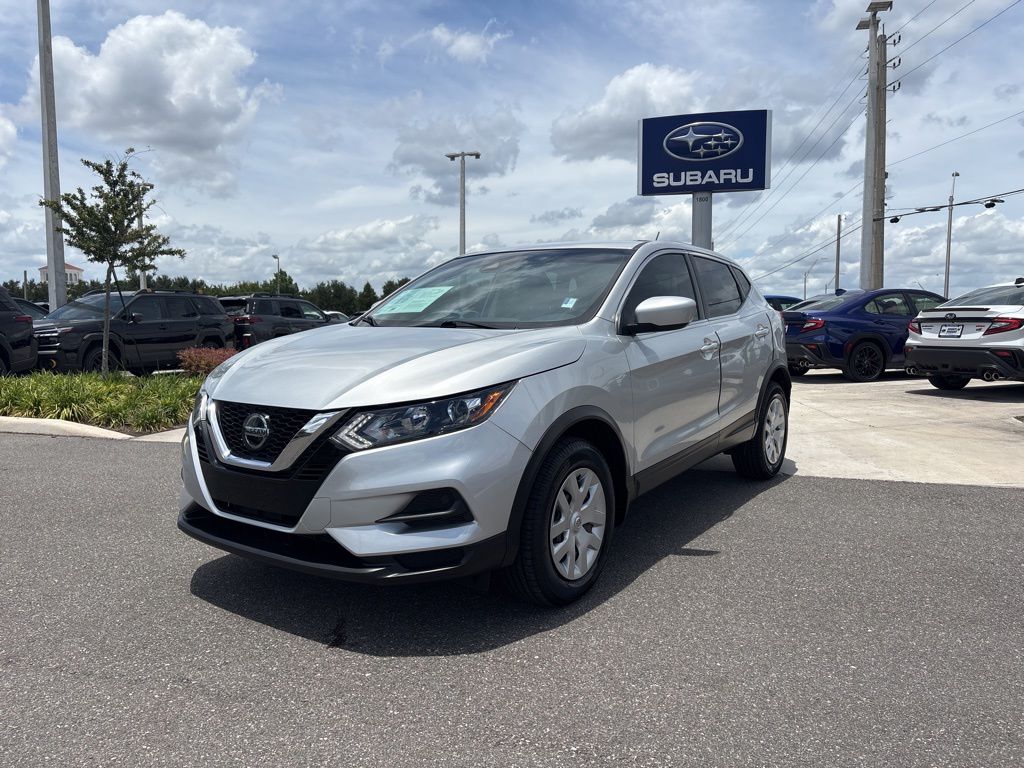 2020 Nissan Rogue Sport S FWD's photo
