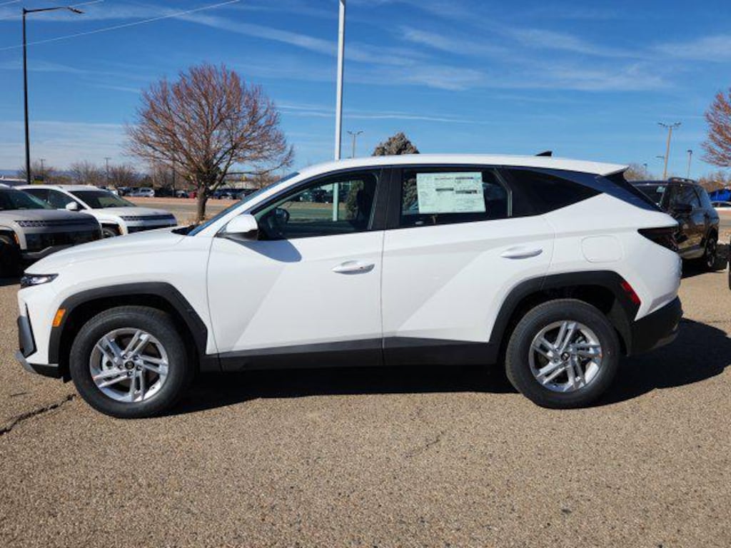 New 2026 Hyundai Tucson SE SUV