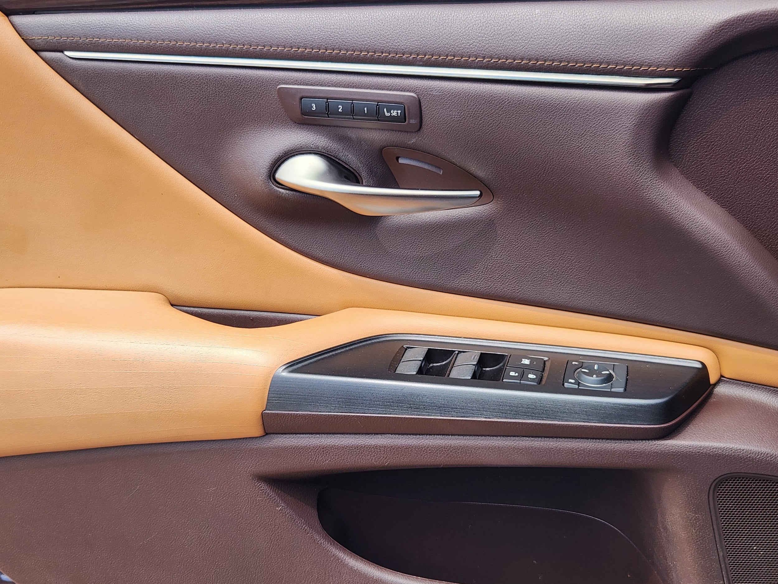 2019 Lexus ES 350 Luxury - Photo 7