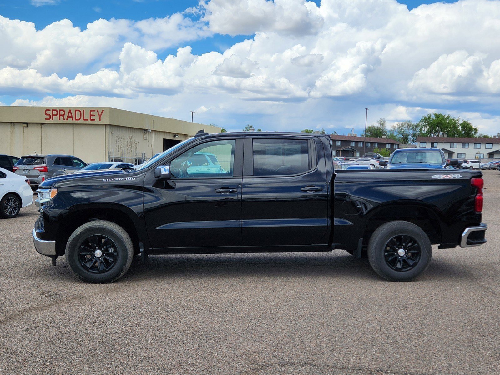 Used 2023 Chevrolet Silverado 1500 LT with VIN 1GCPDDEK6PZ118807 for sale in Pueblo, CO