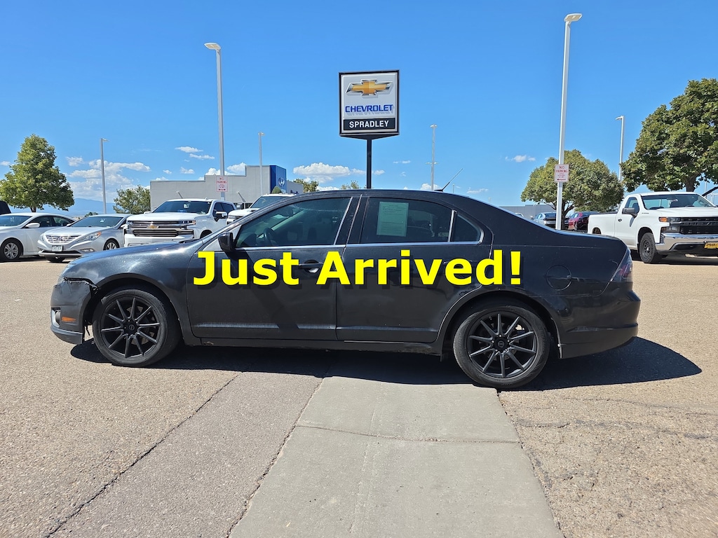 Used 2010 Ford Fusion SE Sedan