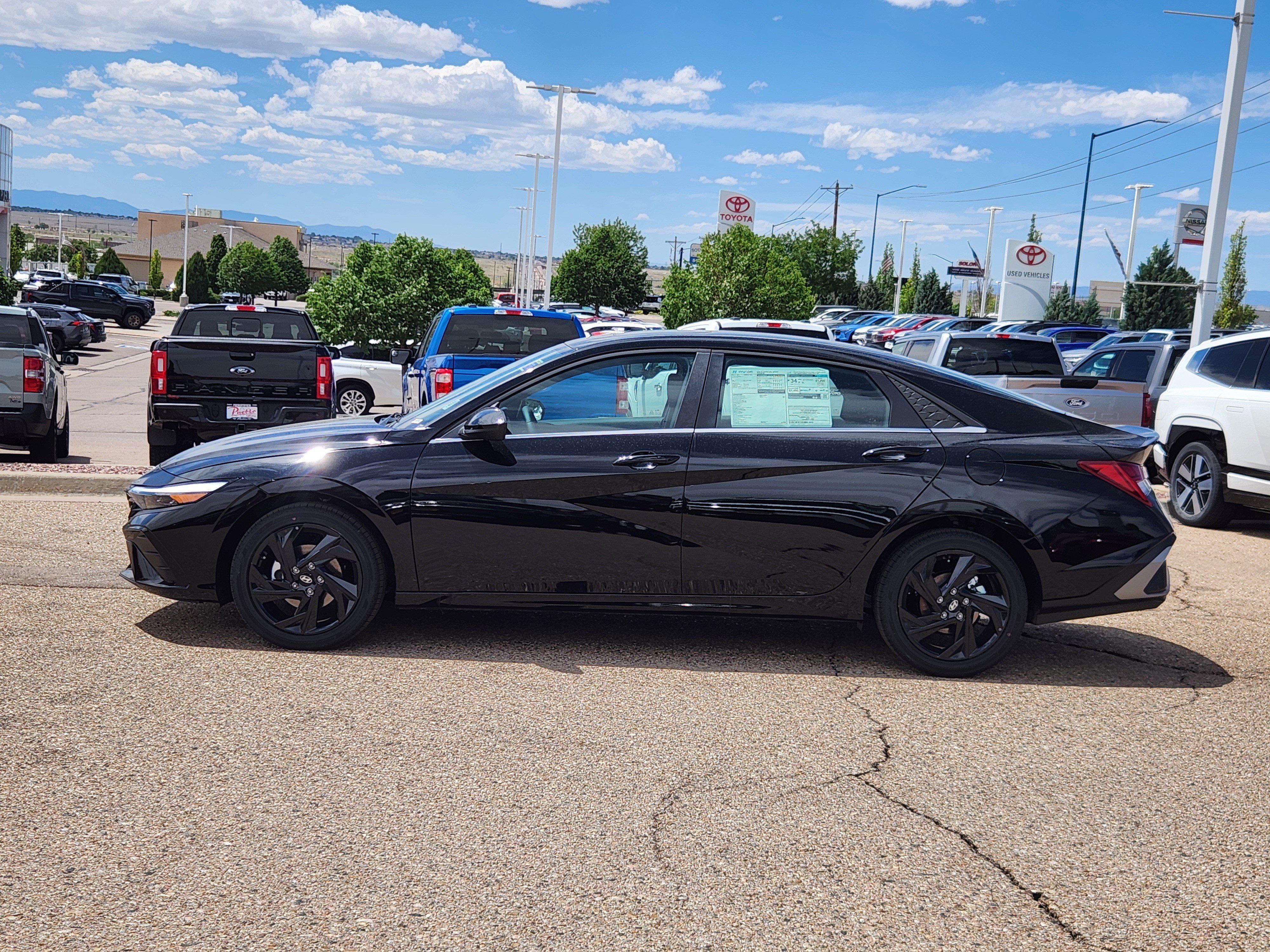 New 2026 Hyundai Elantra SEL Sport Premium Sedan