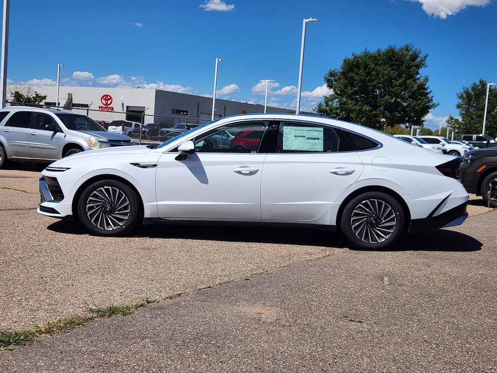 New 2026 Hyundai Sonata Hybrid Limited Sedan