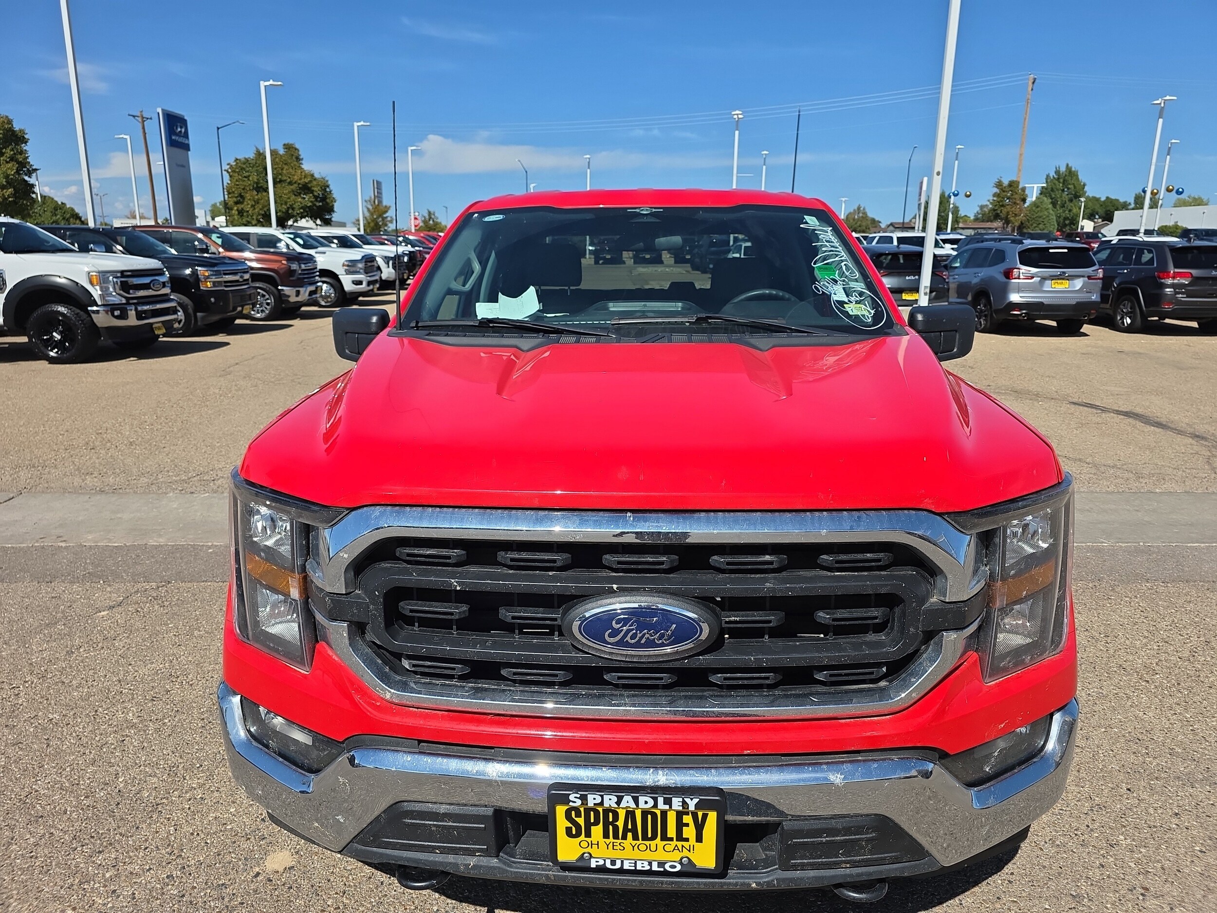 2023 Ford F-150 XLT photo 2
