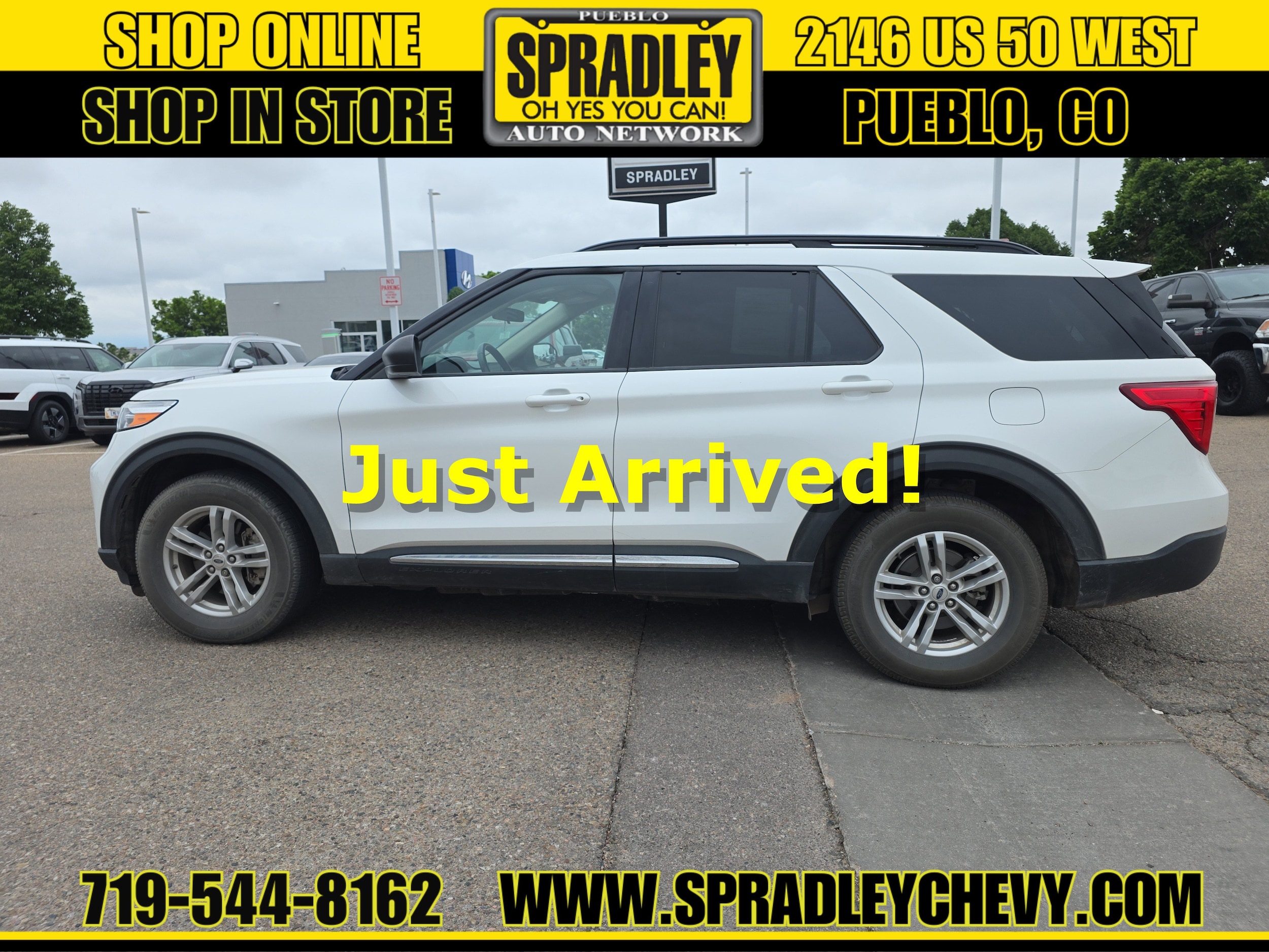 2021 Ford Explorer XLT 4WD's photo