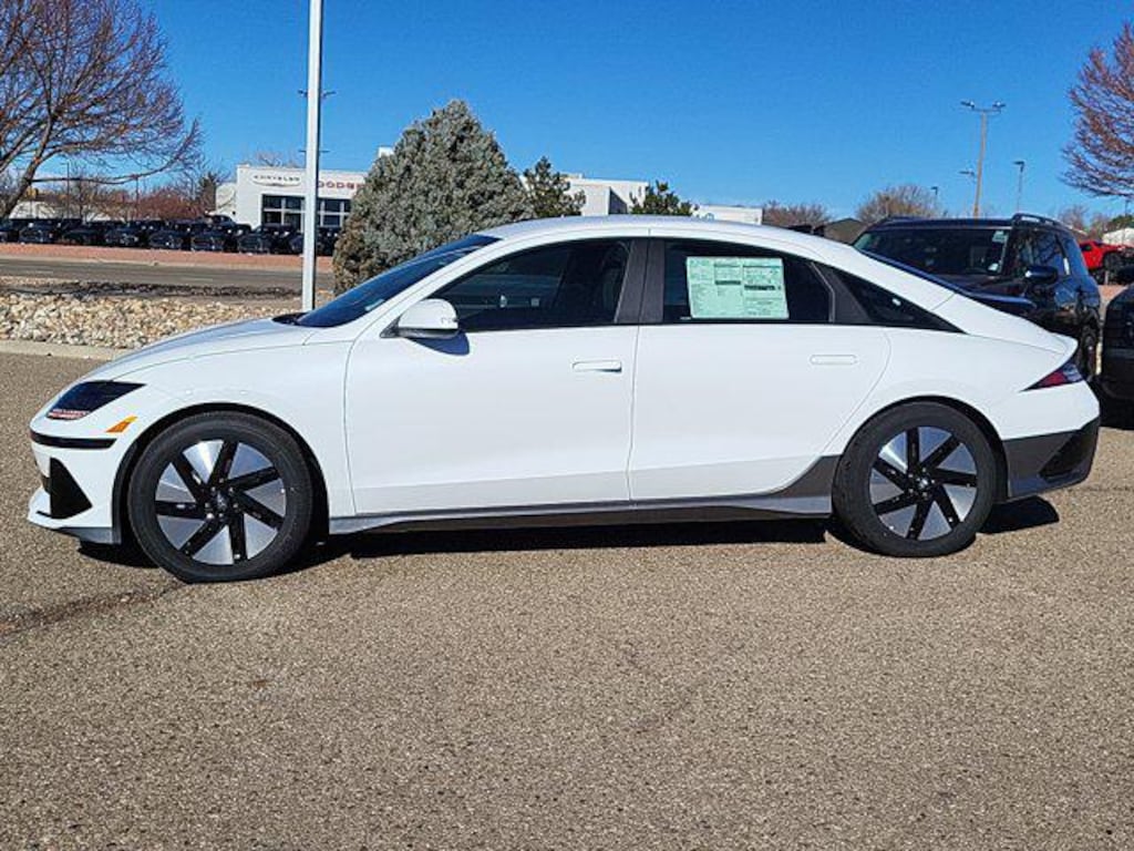 New 2025 Hyundai IONIQ 6 SE Sedan