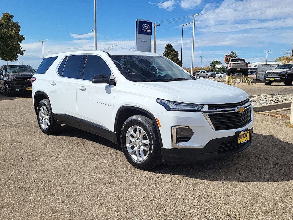 Used 2023 Chevrolet Traverse LS w/1LS SUV