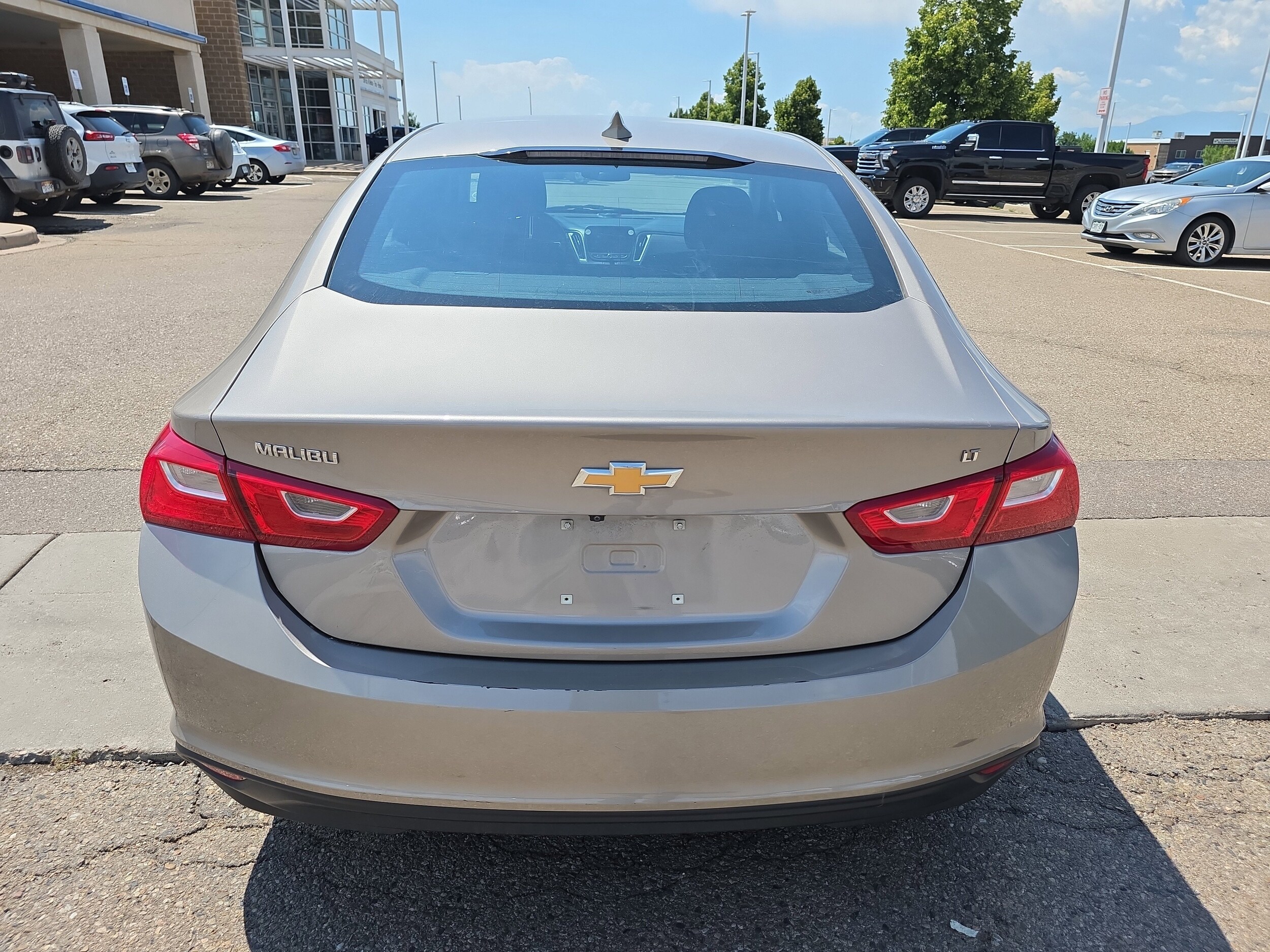 2023 Chevrolet Malibu 1LT photo 4