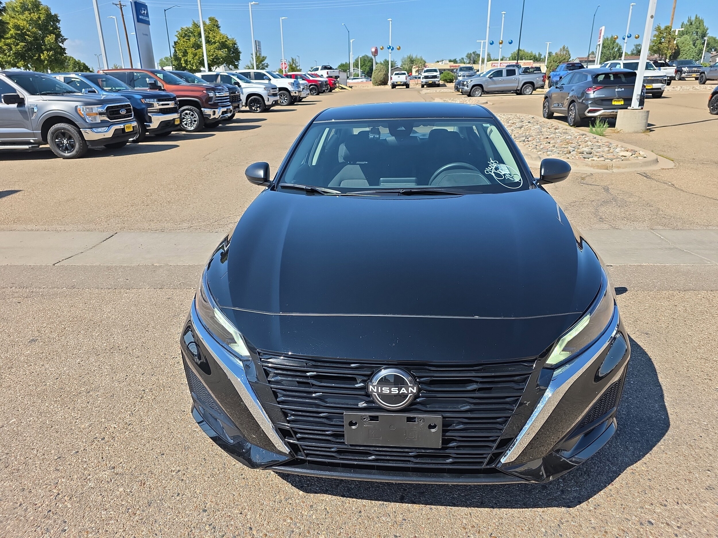 2024 Nissan Altima 2.5 S photo 2