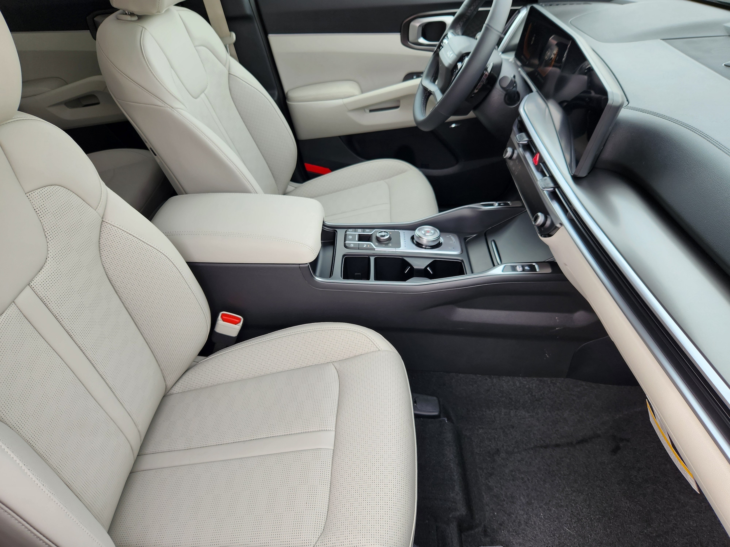 2026 Kia Sorento EX PHEV - Photo 15