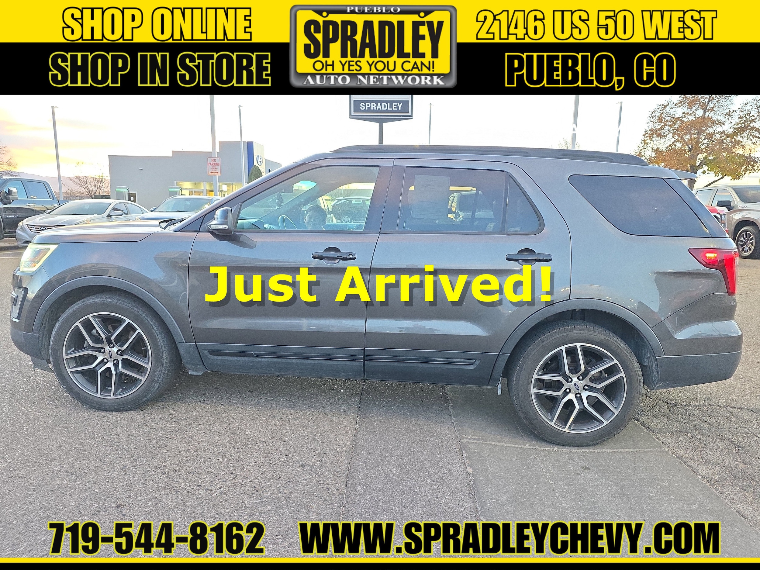 2016 Ford Explorer Sport's photo