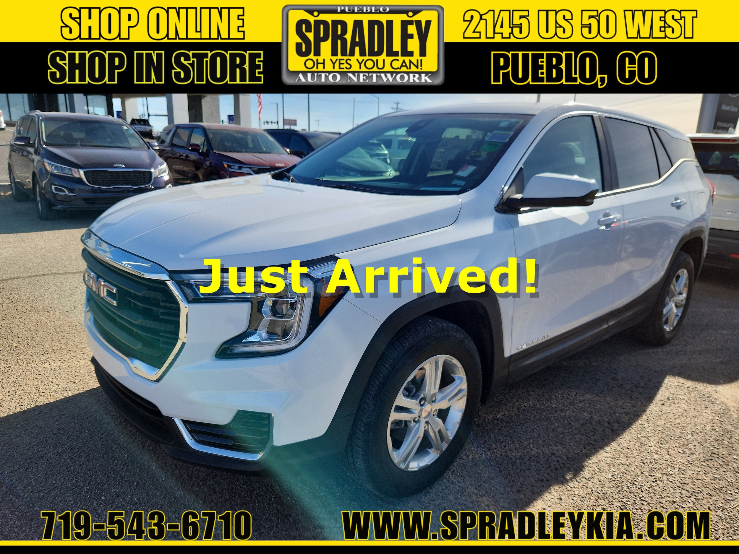 2024 GMC Terrain SLE's photo