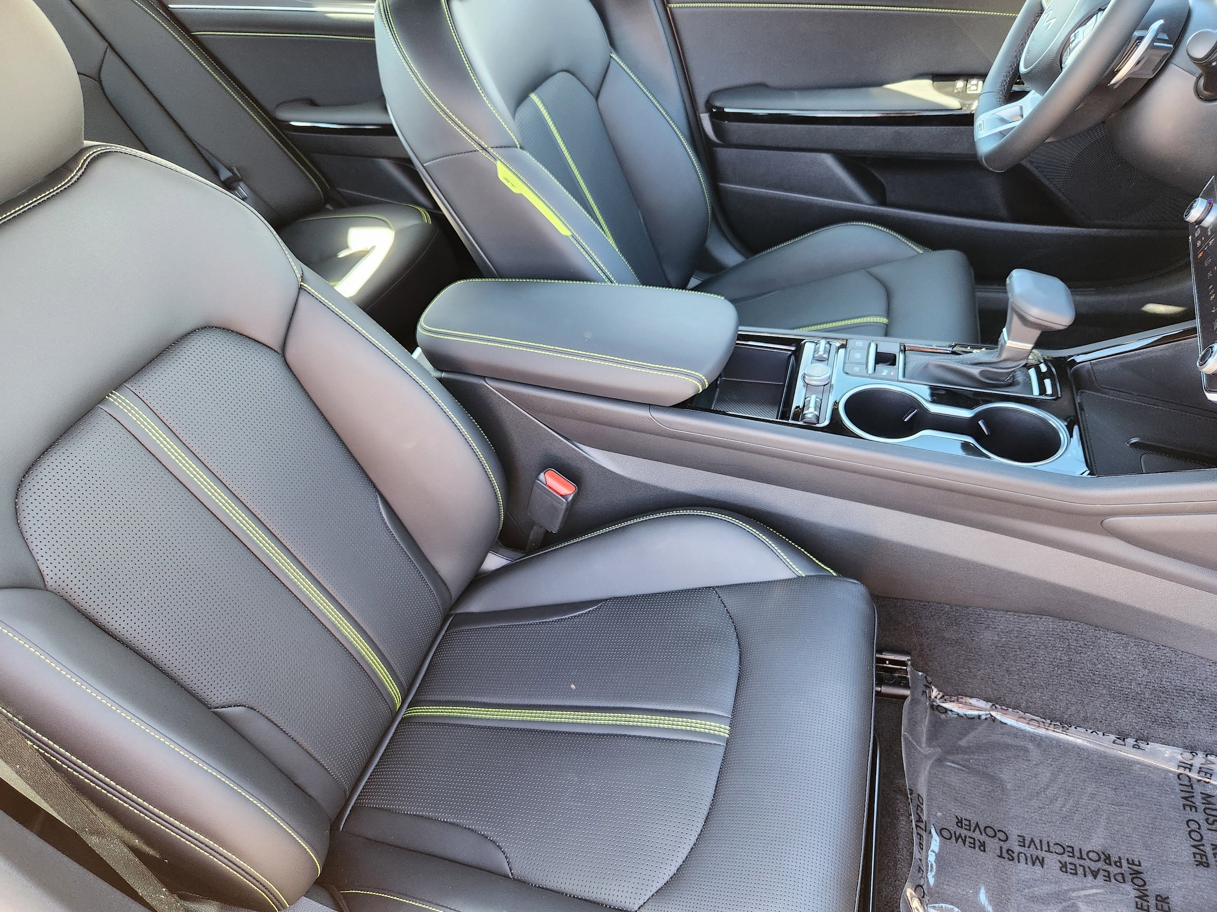 2026 Kia K5 GT - Photo 14