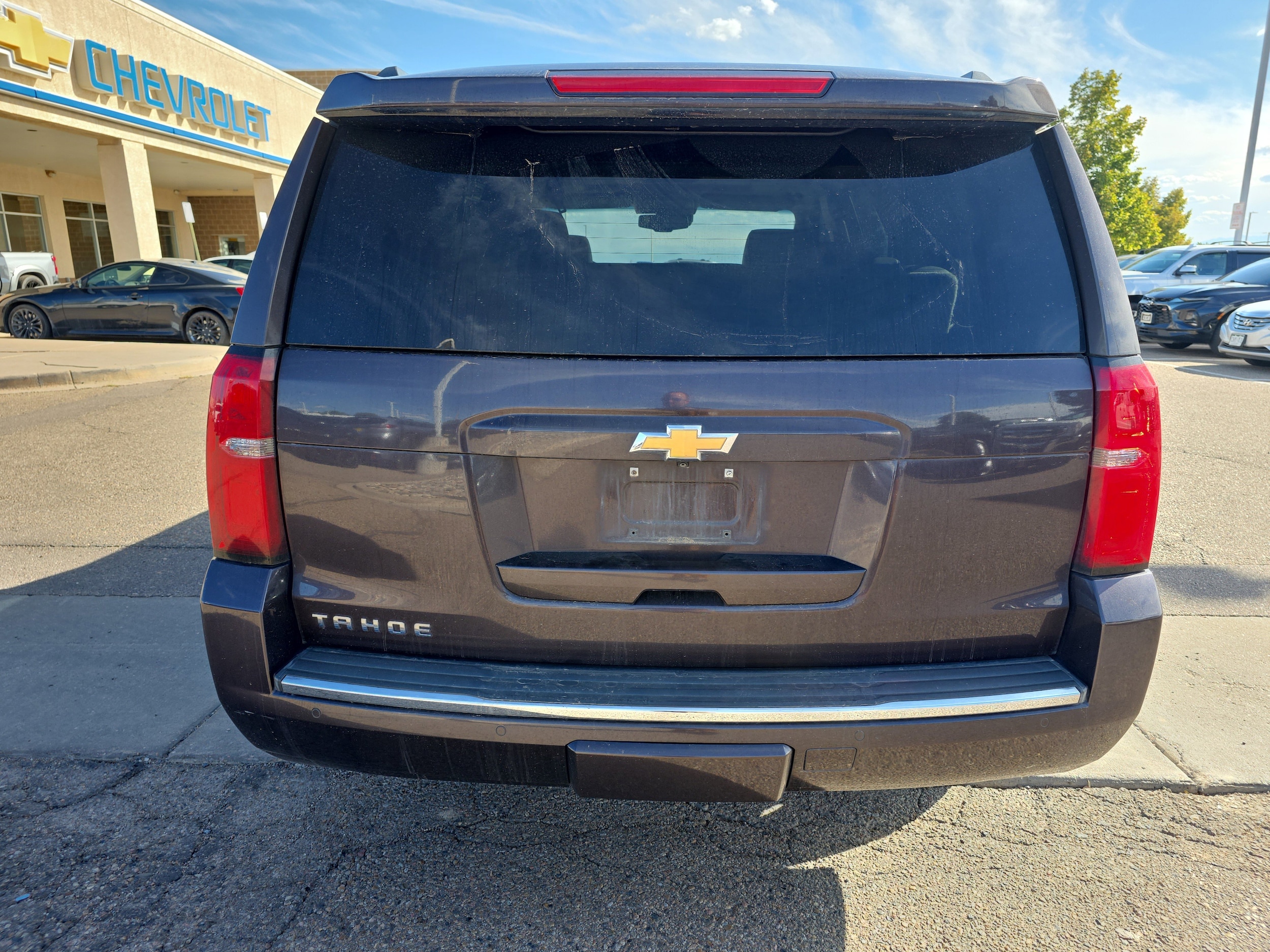 2015 Chevrolet Tahoe LTZ photo 2
