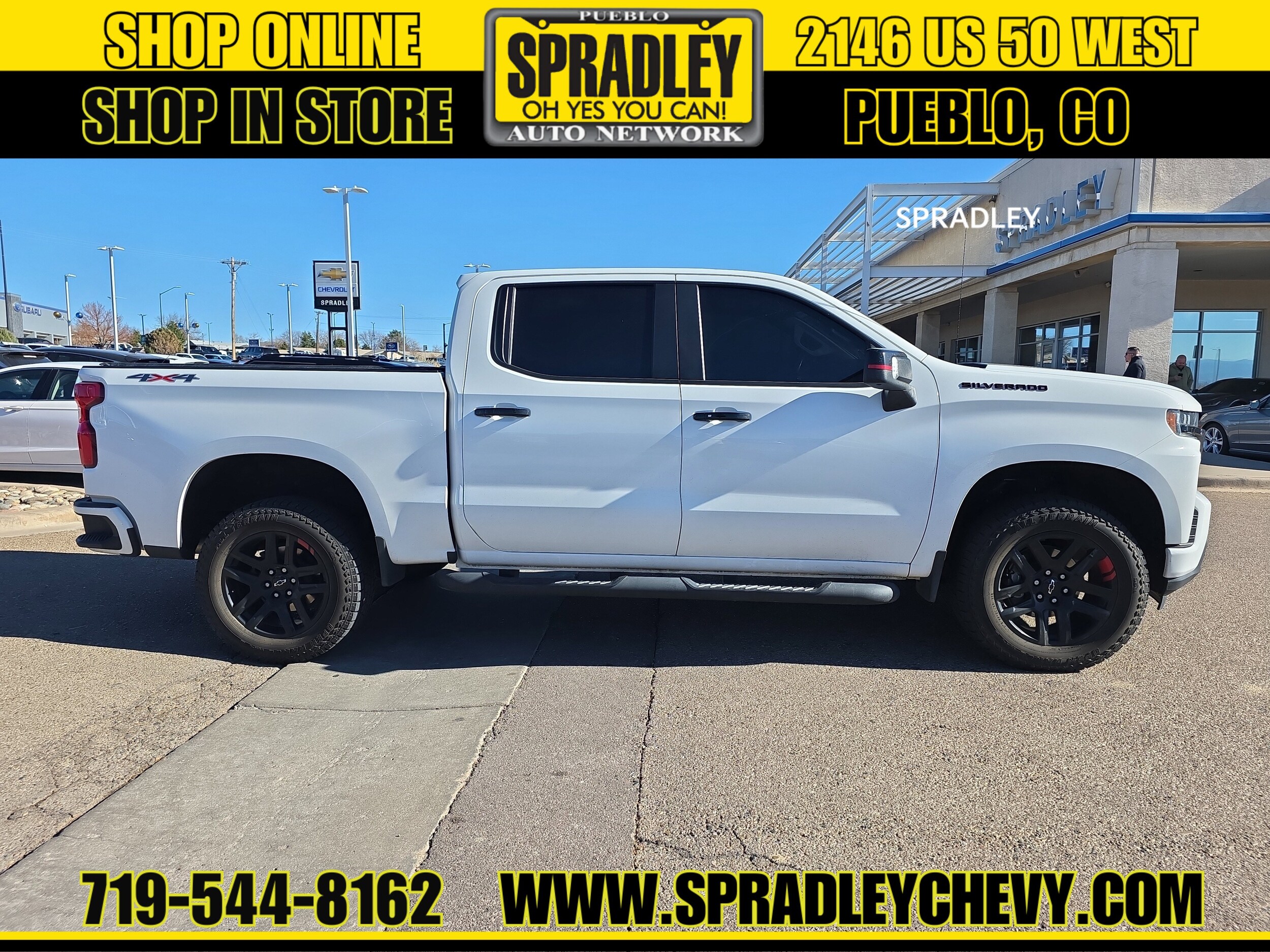 2022 Chevrolet Silverado 1500 RST photo 2