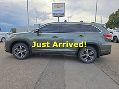 Buy a 2018 Toyota Highlander LE V6 SUV For Sale in Pueblo