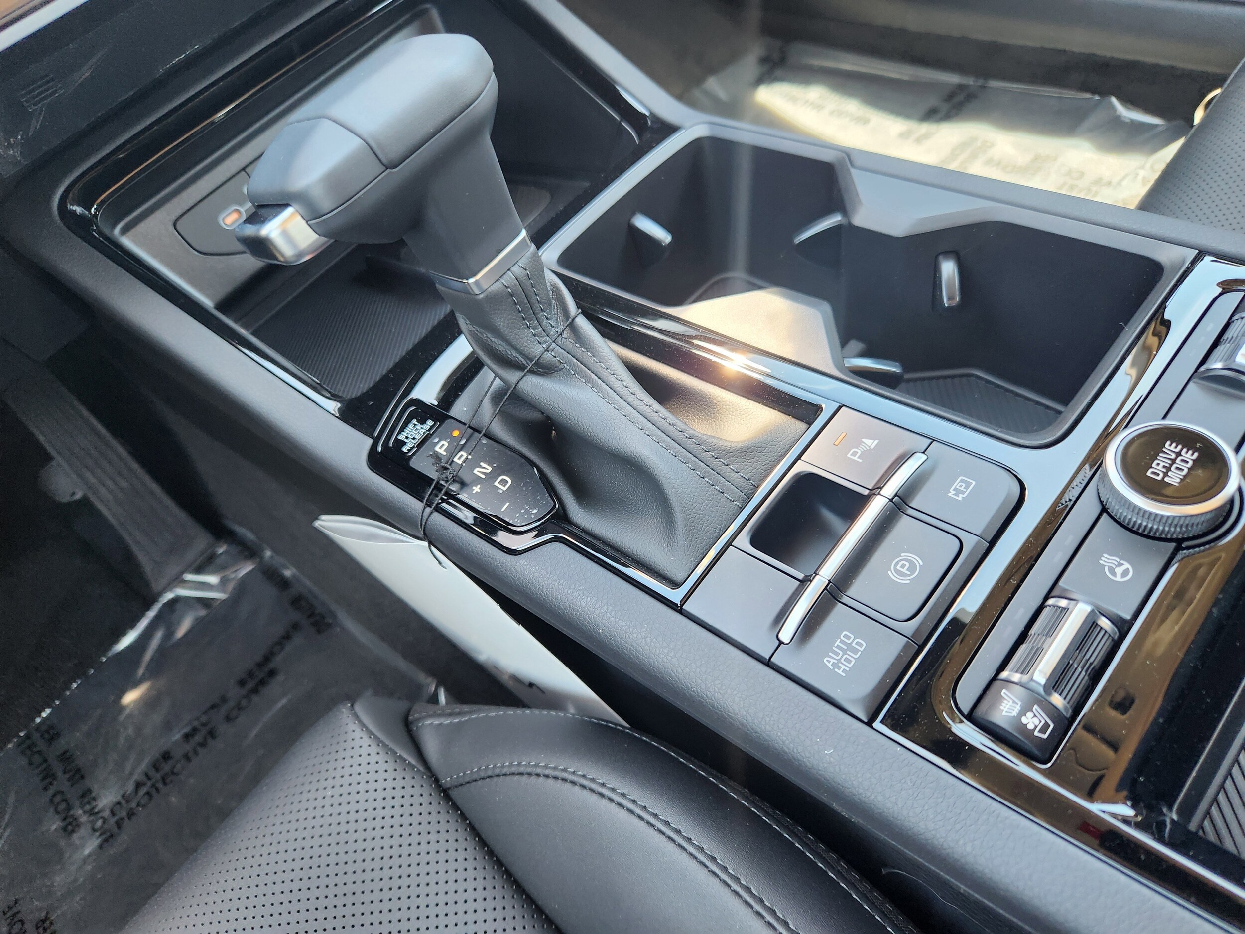 2025 Kia K5 EX - Photo 11