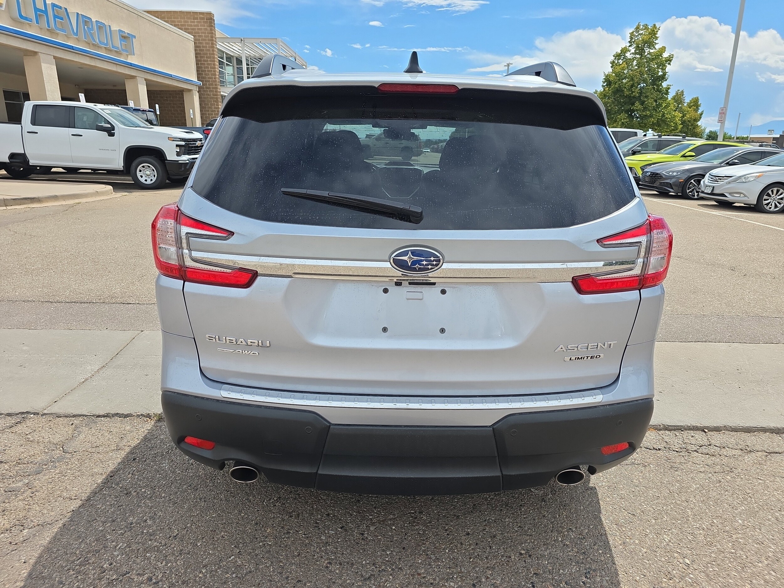 2024 Subaru Ascent Limited photo 4
