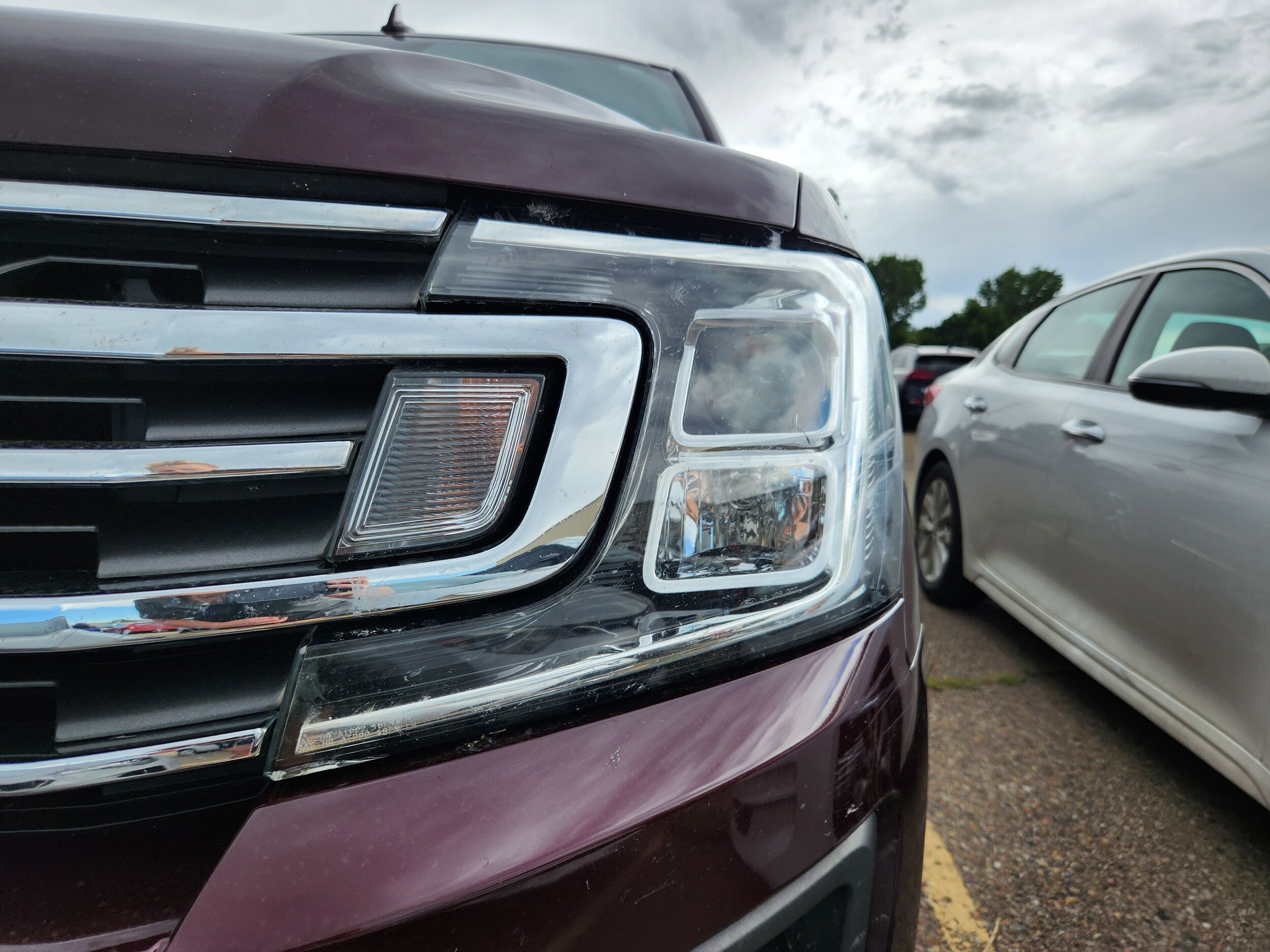 2020 Ford Expedition XLT photo 2