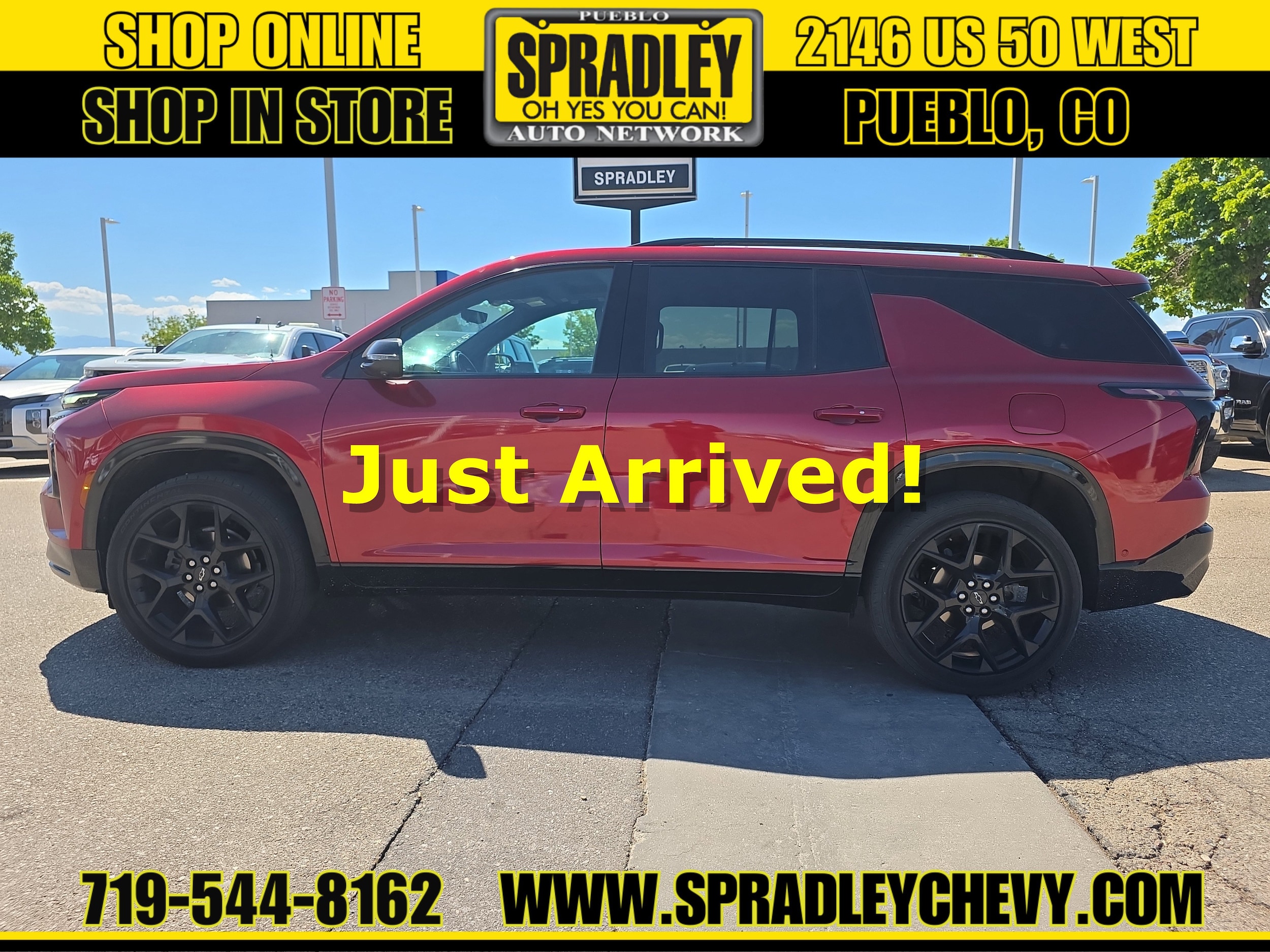 2024 Chevrolet Traverse FWD RS's photo