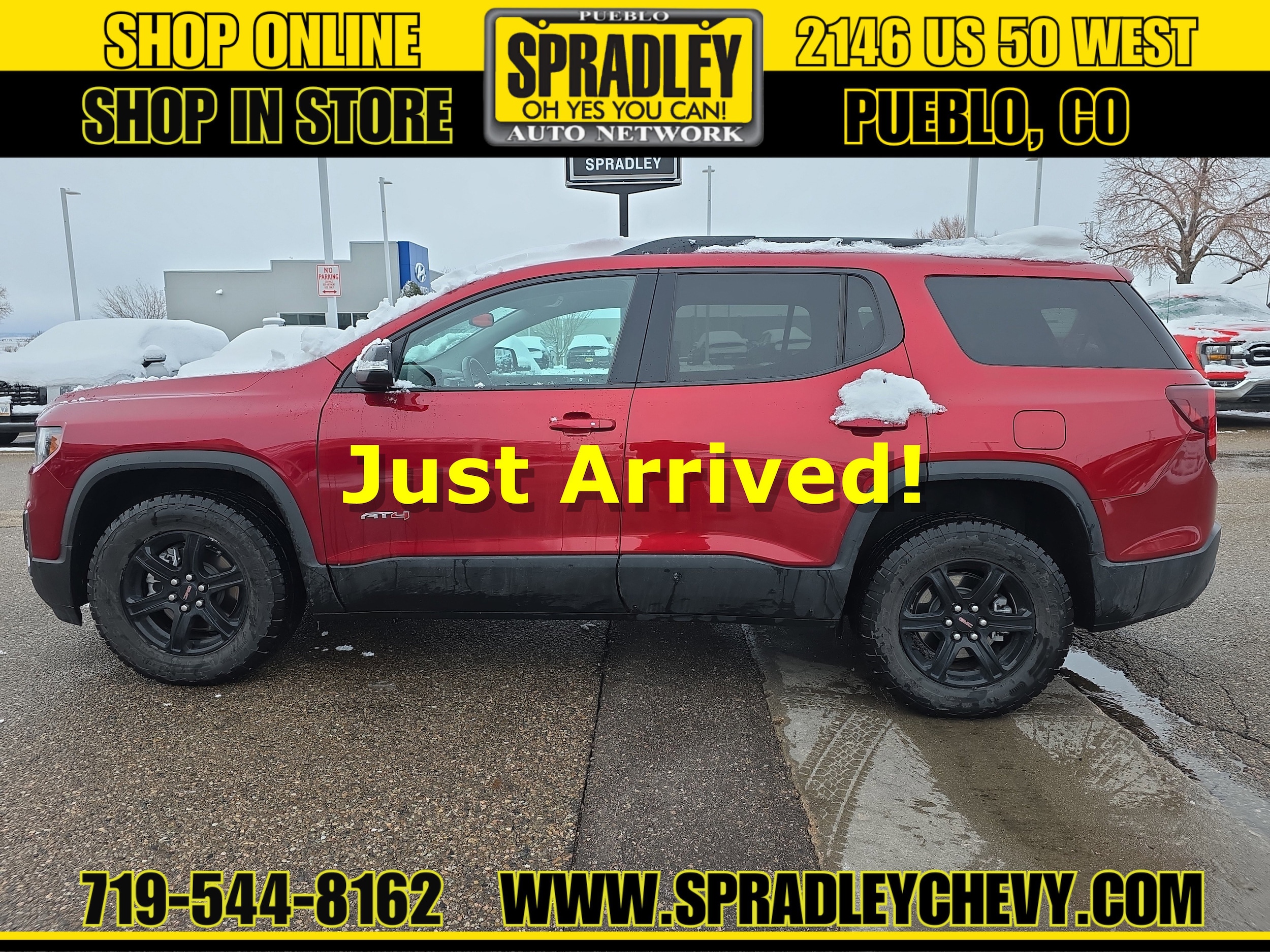 2023 GMC Acadia AT4's photo