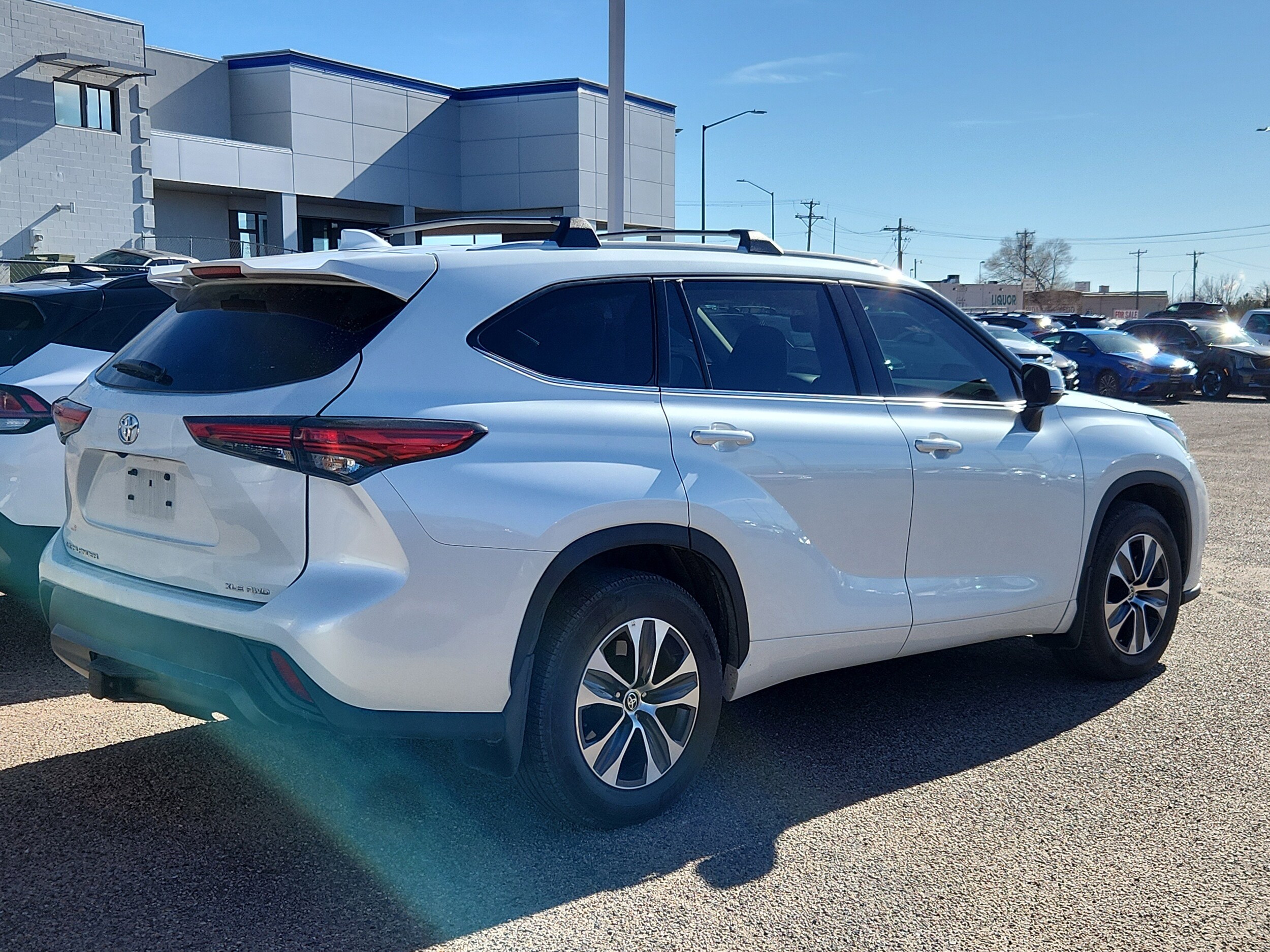 2022 Toyota Highlander XLE photo 4