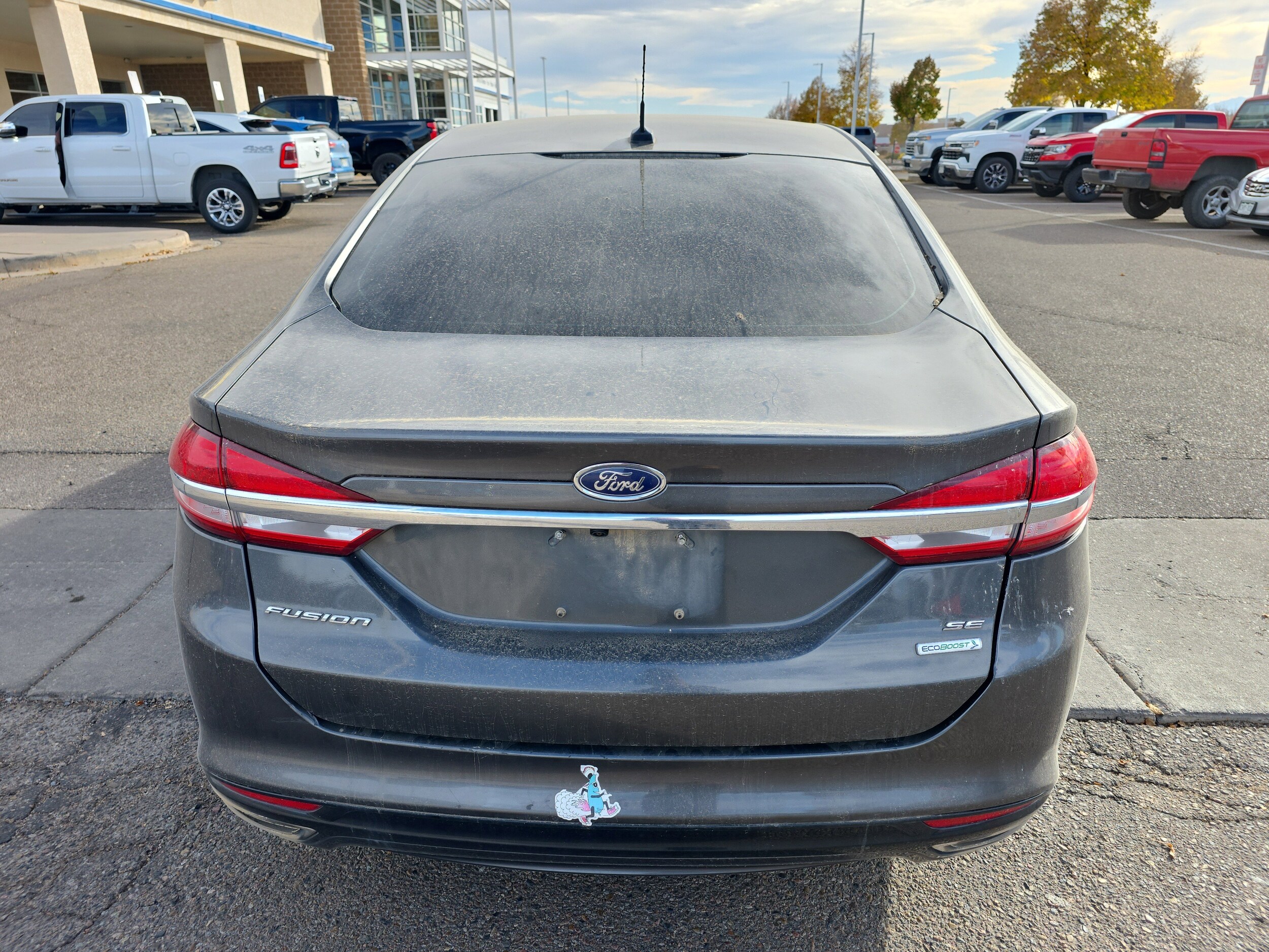 2017 Ford Fusion SE photo 2