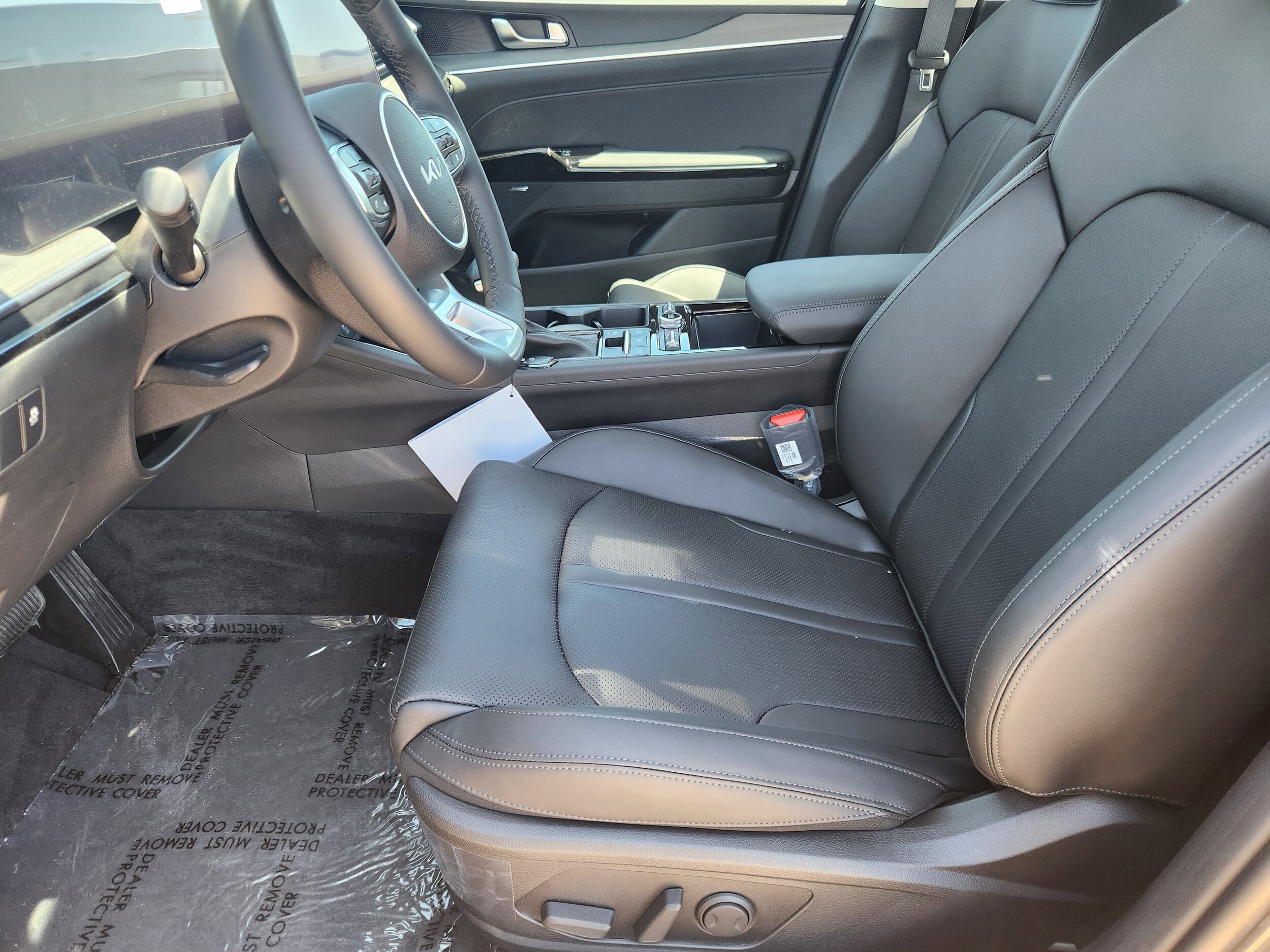 2025 Kia K5 EX - Photo 7