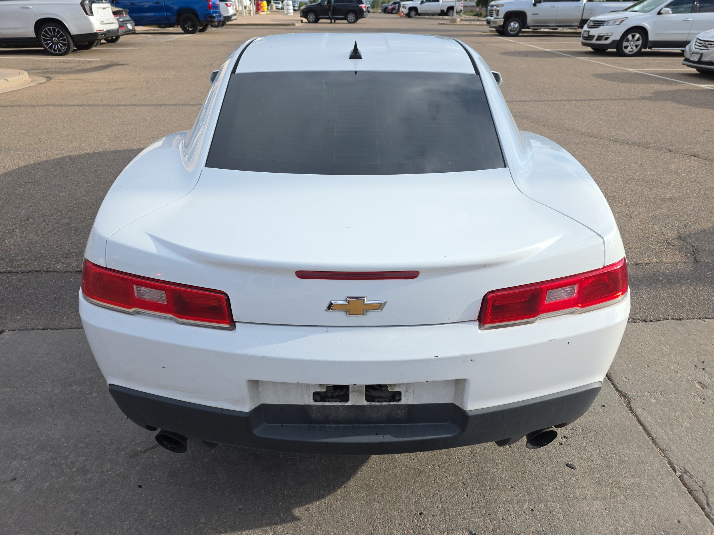 2015 Chevrolet Camaro 1LT photo 3