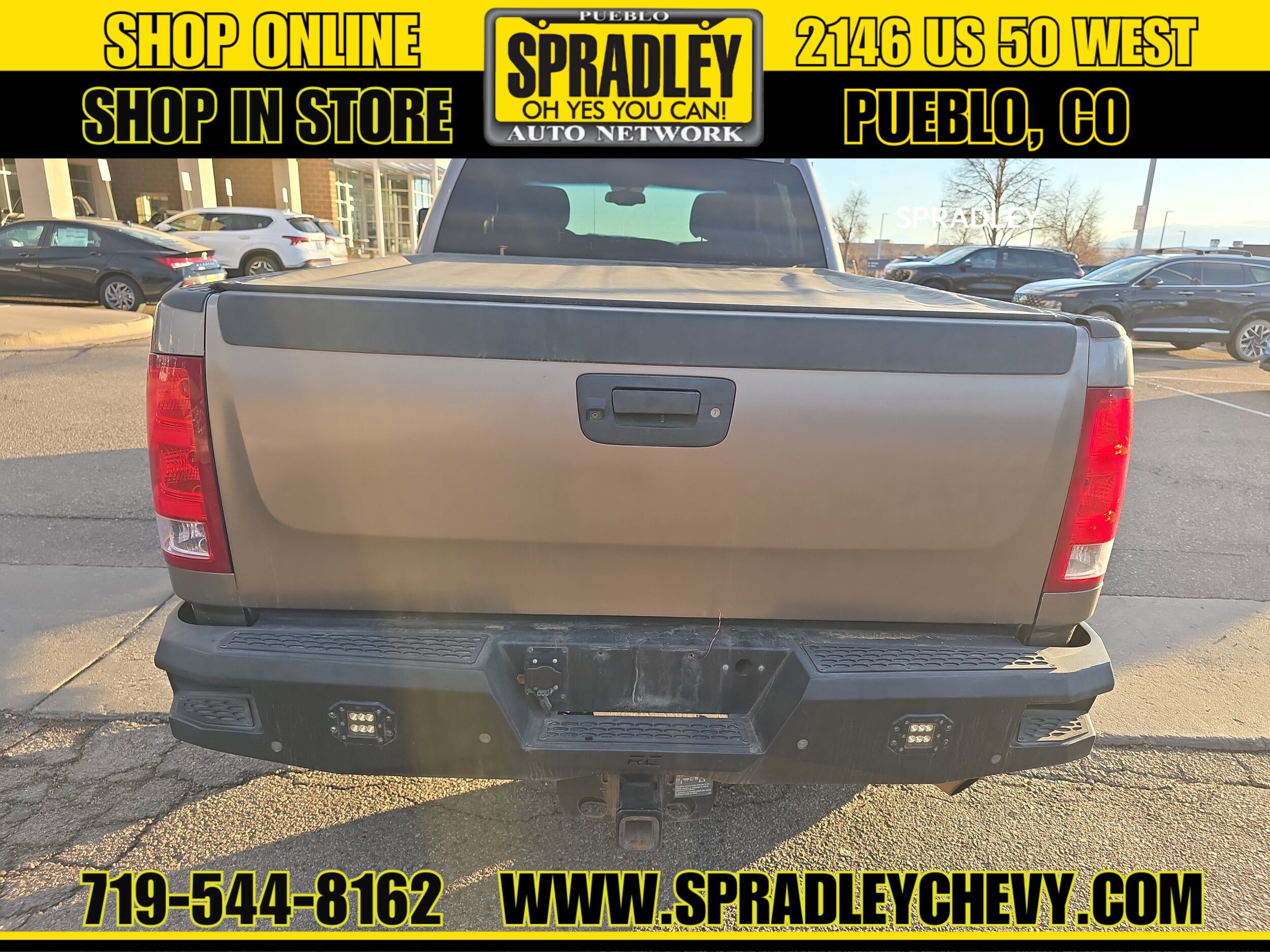 2013 Gmc Sierra 2500 HD SLE photo 2