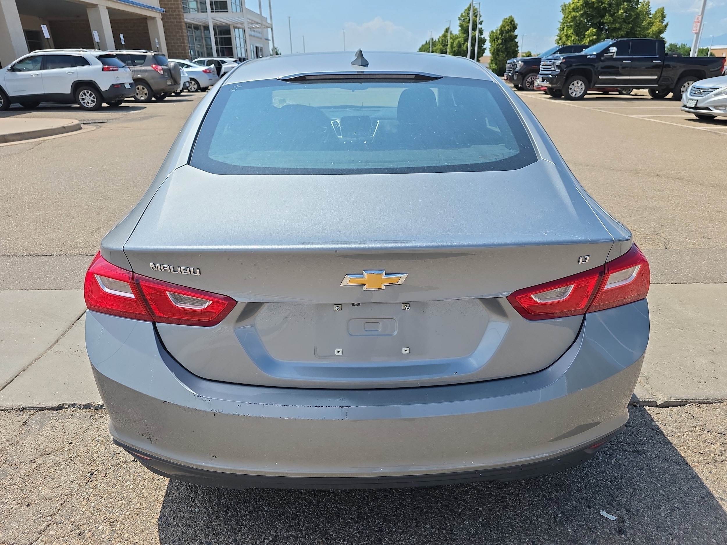 2023 Chevrolet Malibu 1LT photo 4