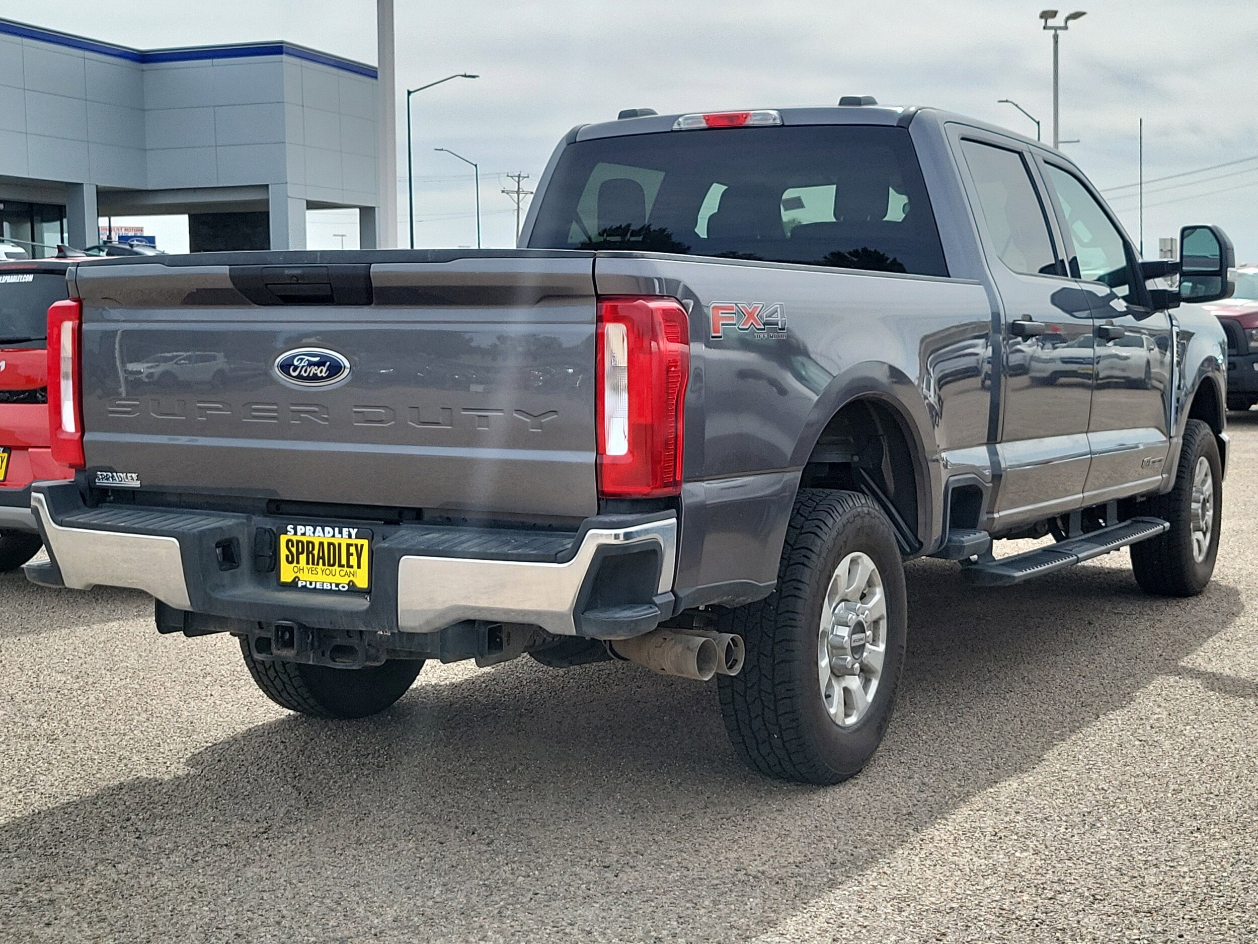 2024 Ford F-250 XLT photo 4
