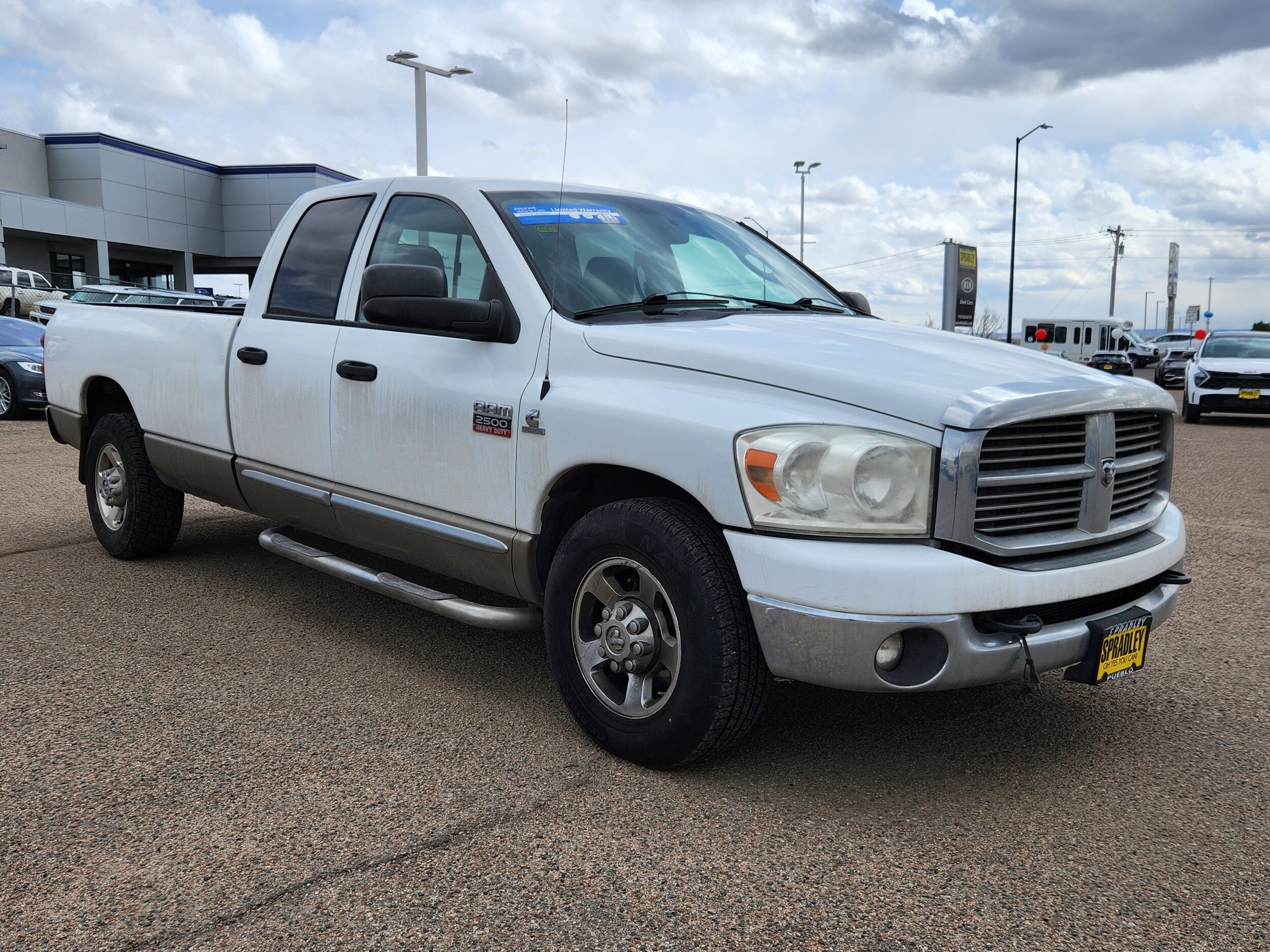 2009 Dodge Ram SLT photo 4