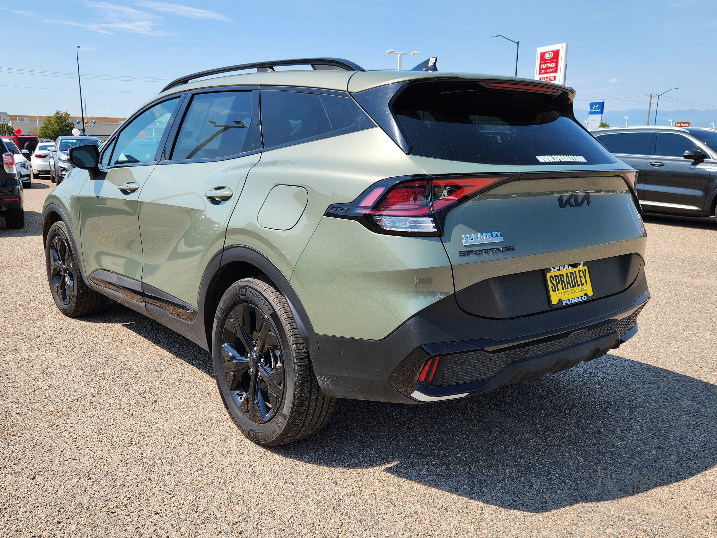 2025 Kia Sportage Plug-In Hybrid X-Line photo 3