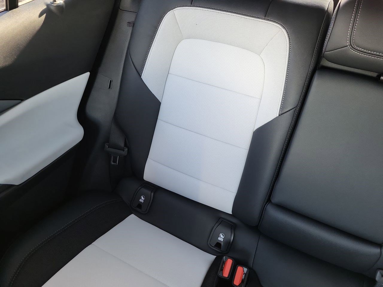 2026 Chevrolet Equinox EV 2LT - Photo 12