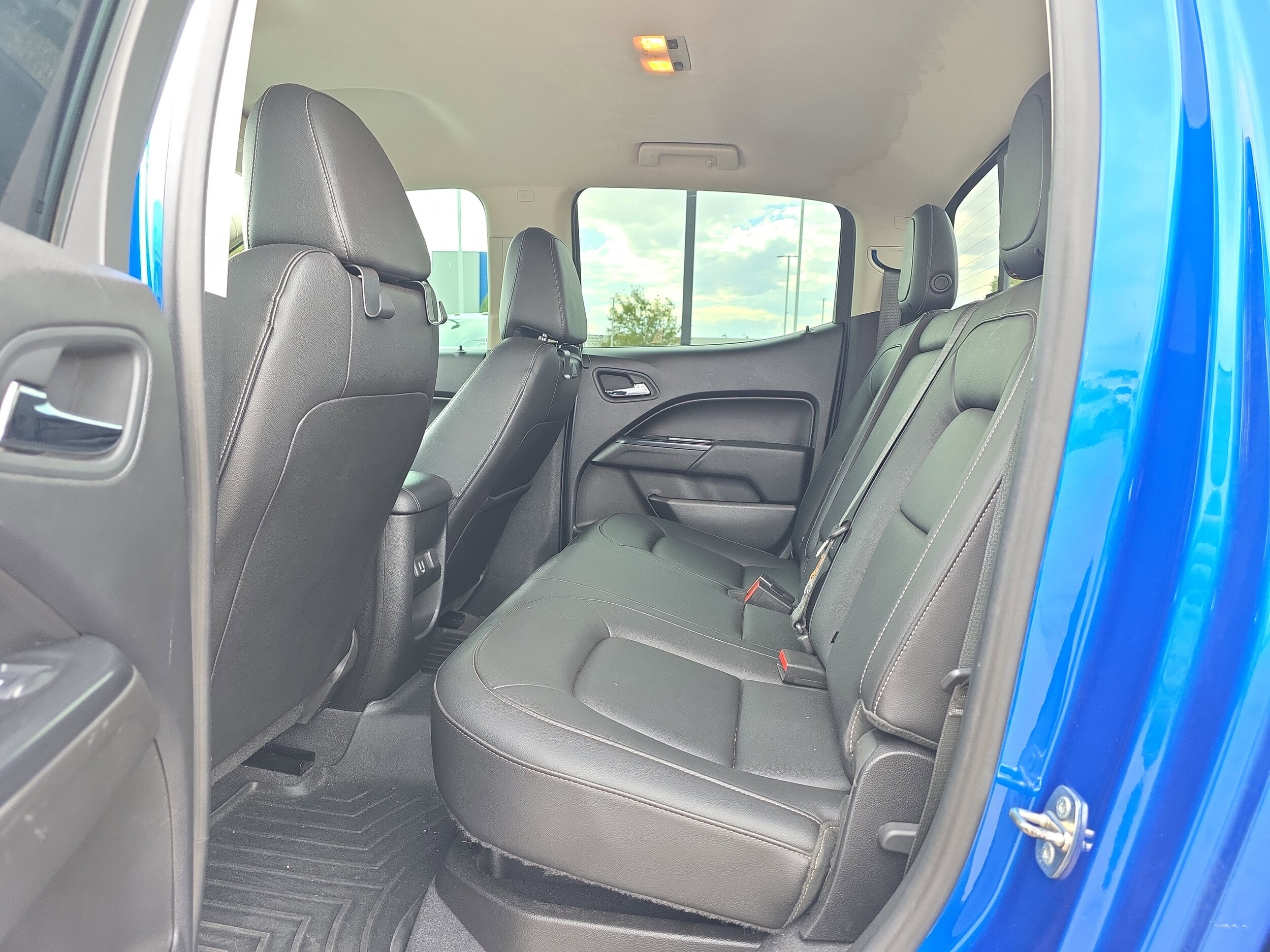 2019 Chevrolet Colorado ZR2 photo 3