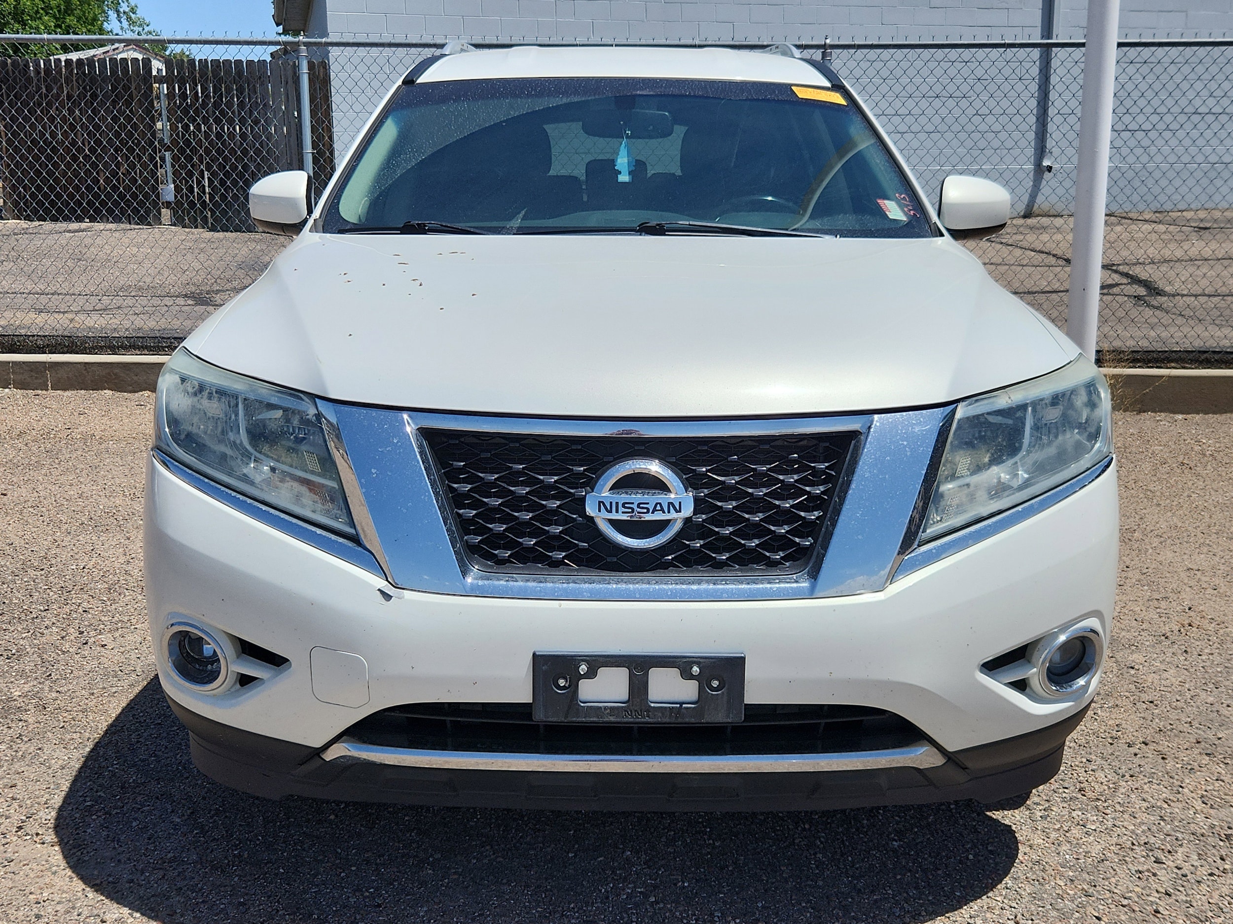 Used 2014 Nissan Pathfinder SL with VIN 5N1AR2MM3EC621334 for sale in Pueblo, CO