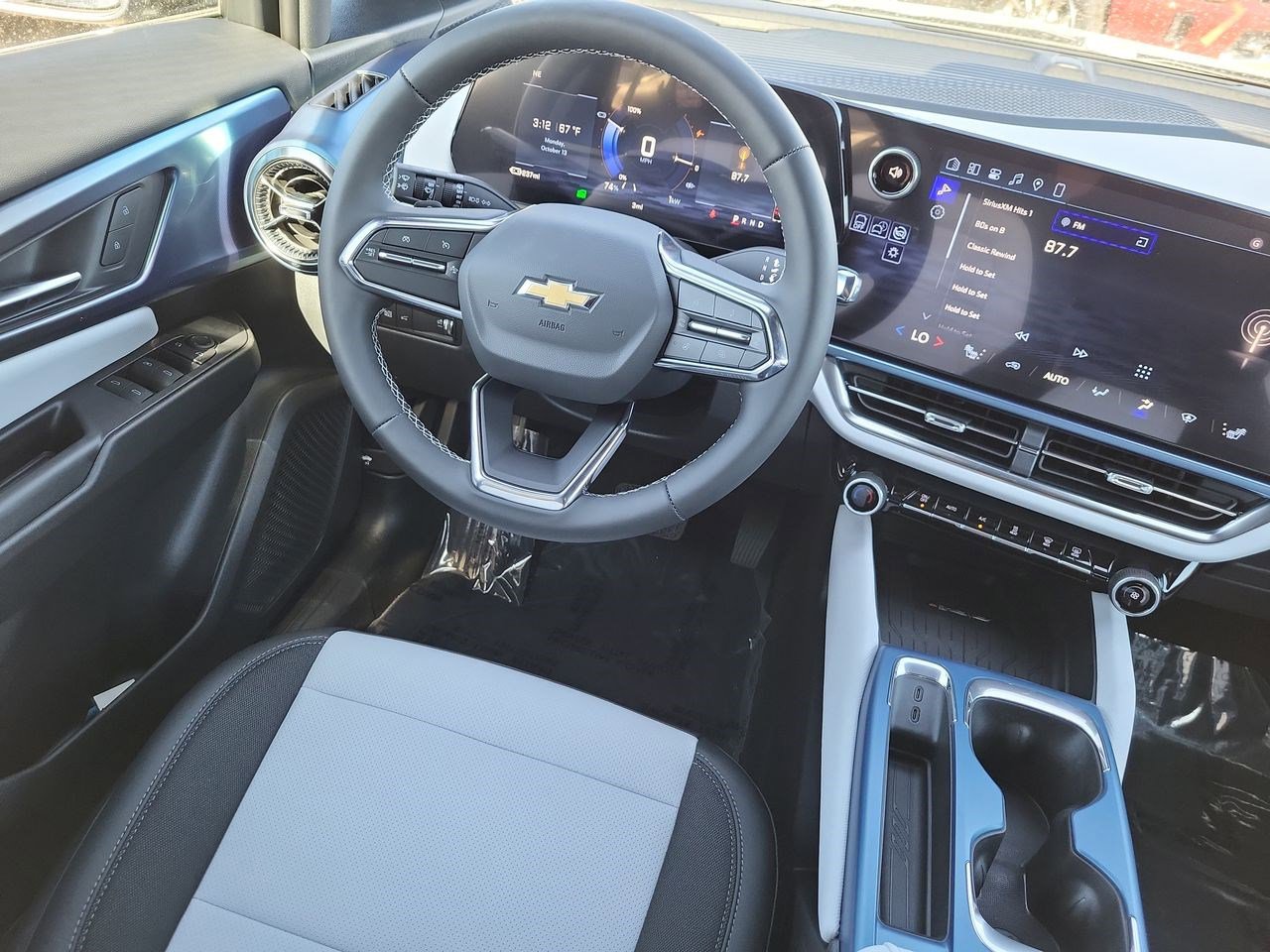 2026 Chevrolet Equinox EV 2LT - Photo 15