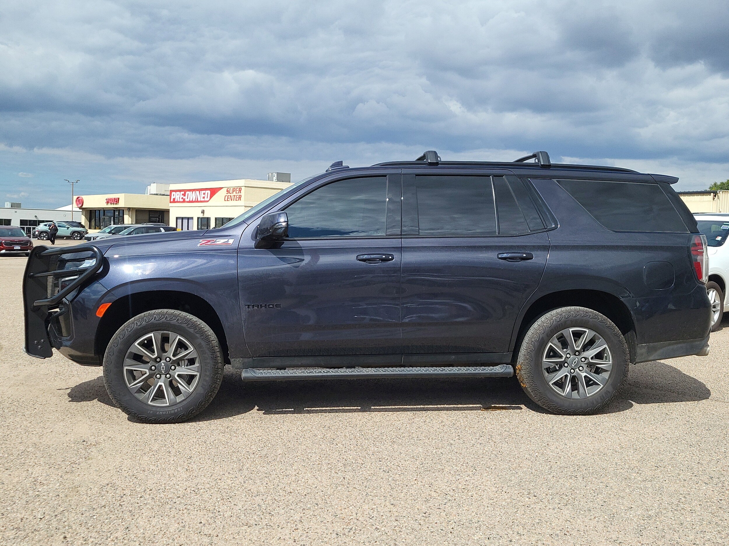 2023 Chevrolet Tahoe Z71 photo 2