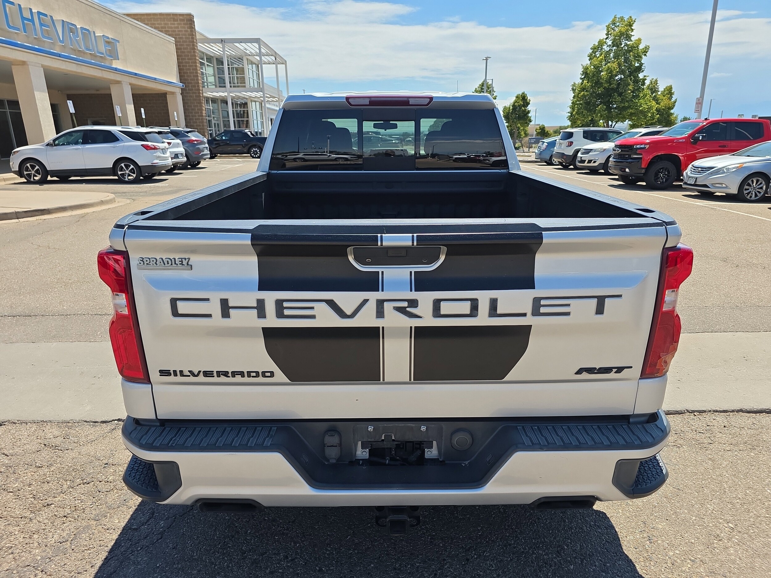 2020 Chevrolet Silverado 1500 RST photo 4