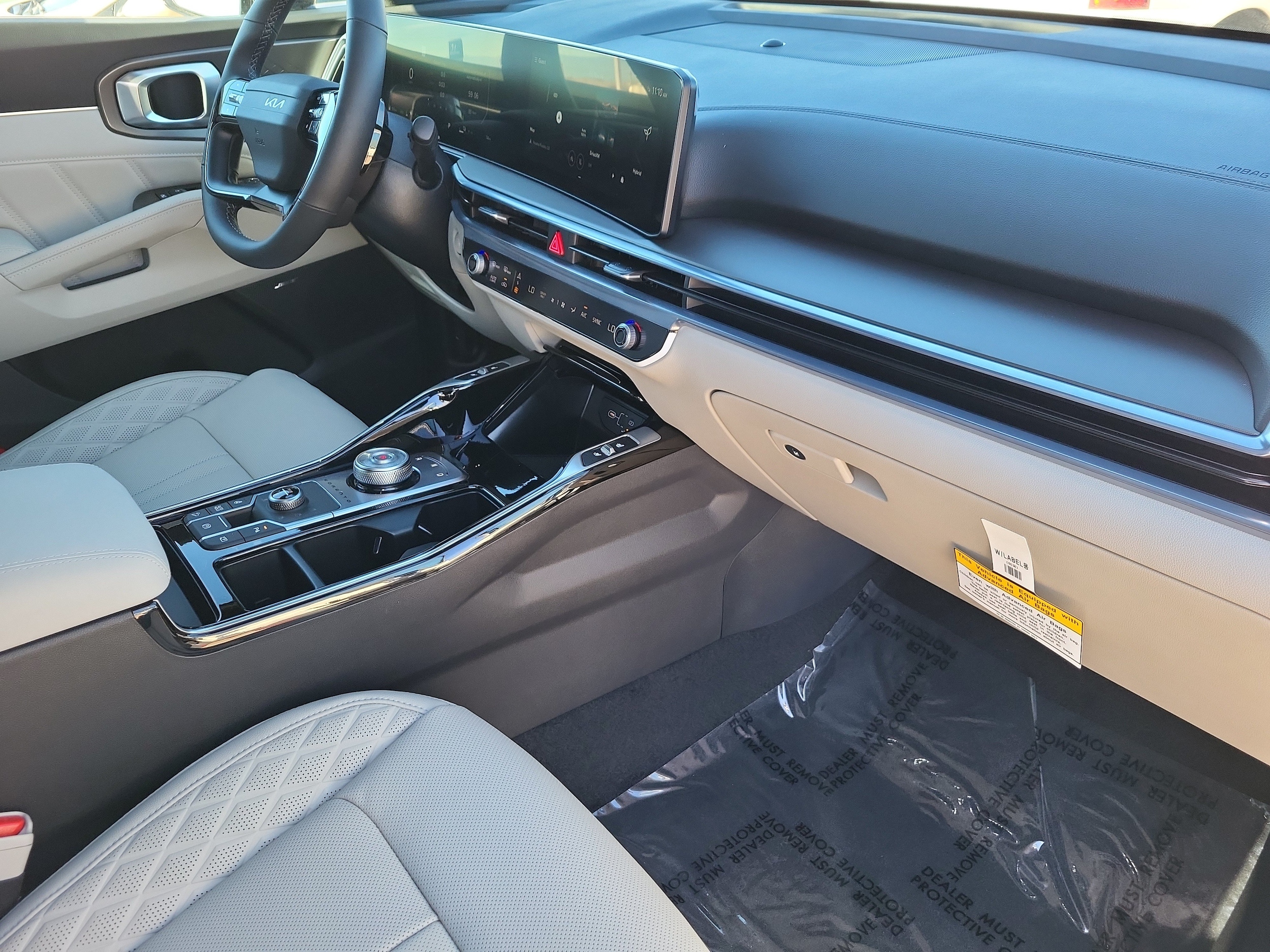2026 Kia Sorento SX Prestige Hybrid - Photo 13