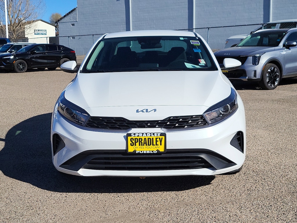 2023 Kia Forte LXS photo 4